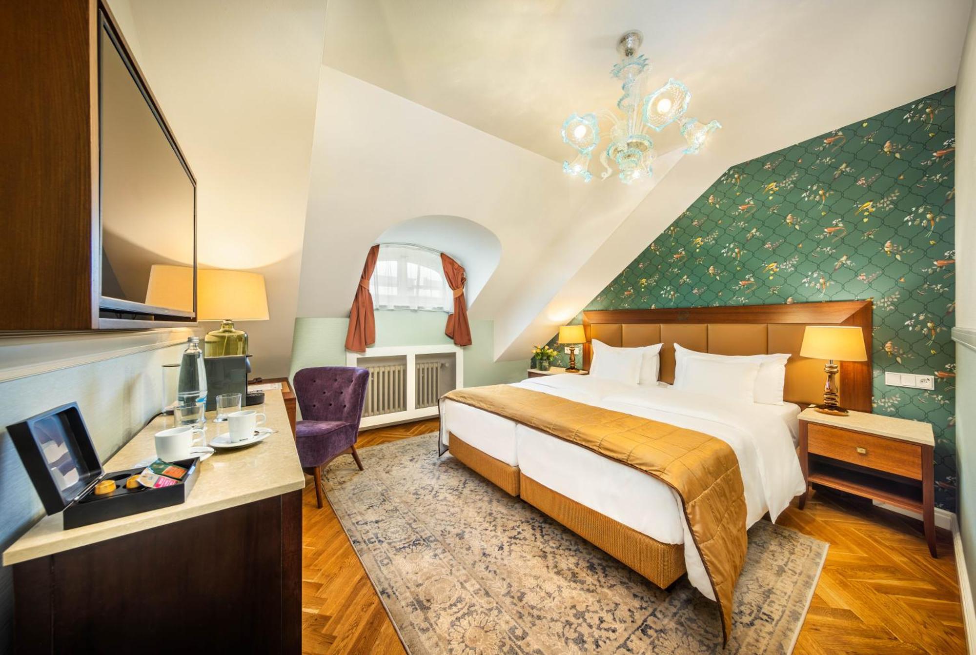 Esplanade 5* Prague