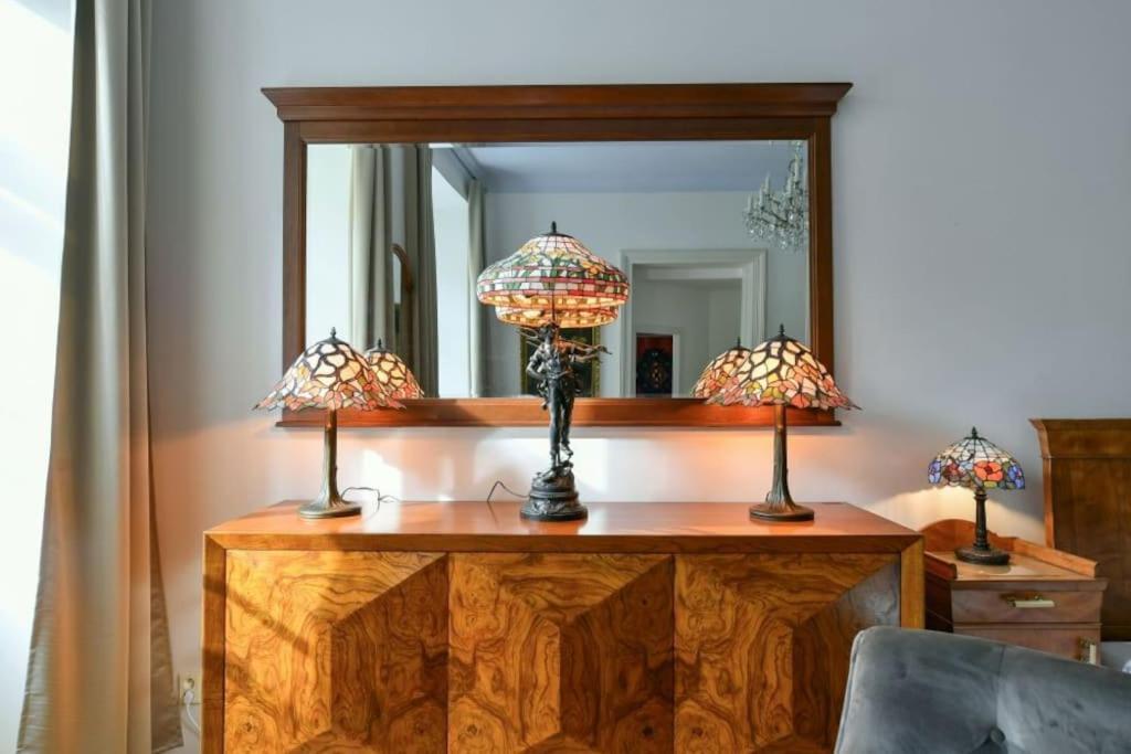 4 Sigle Beds Or 2 Double Beds Luxury Apartment Prague
