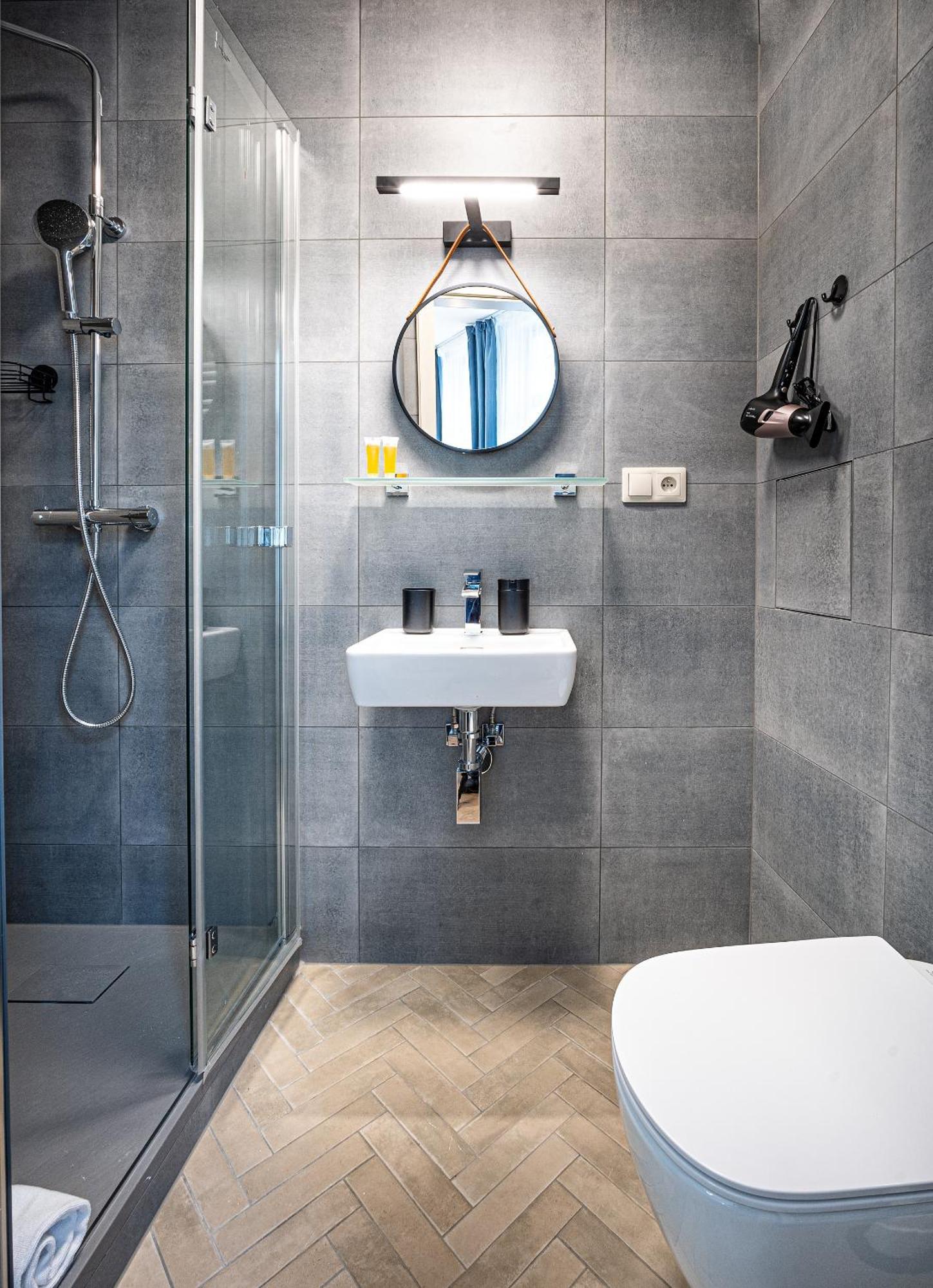 Apartamento Beautifully Renovated At Lesser Town *