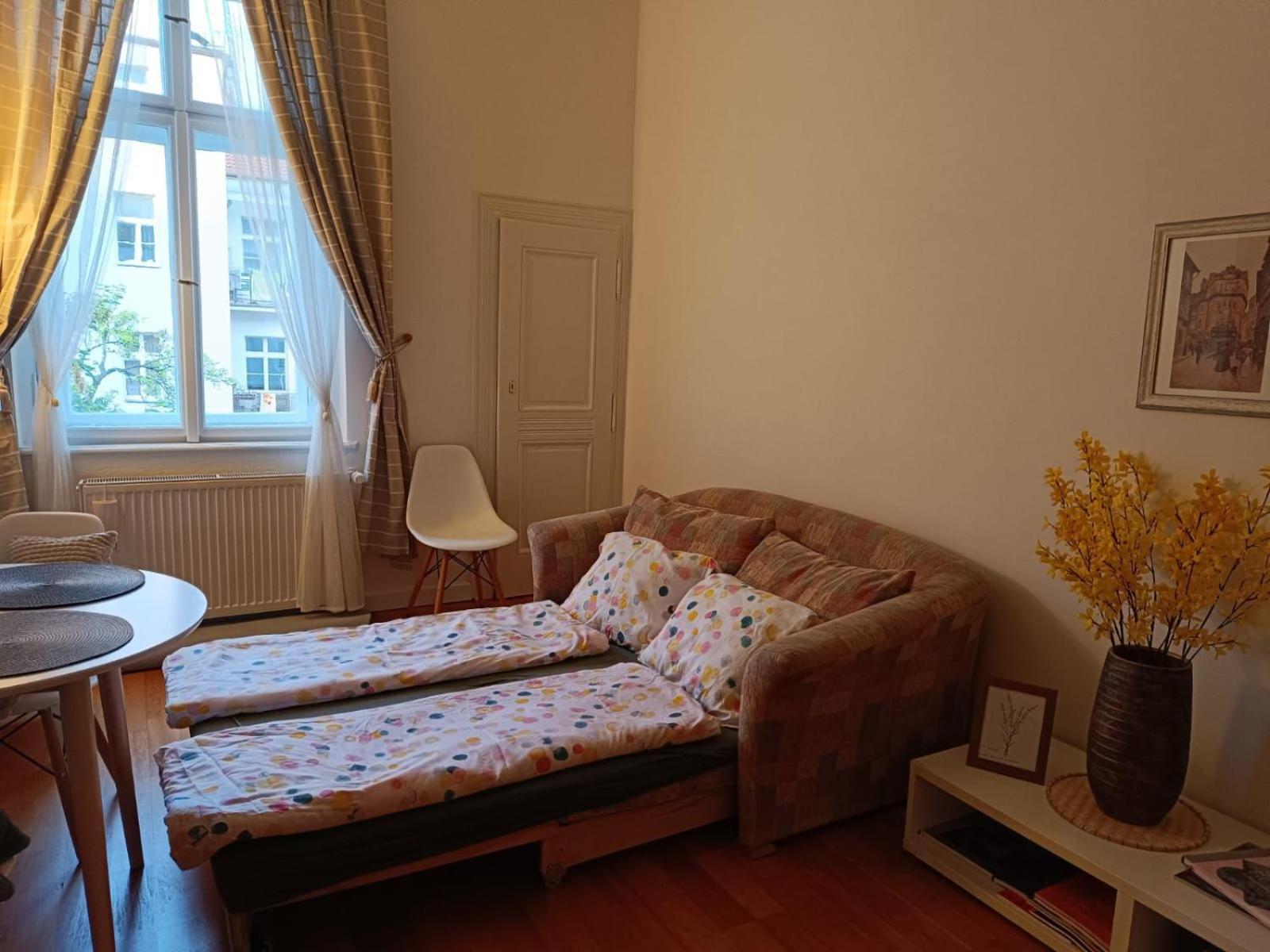 Janlouis Apartment *