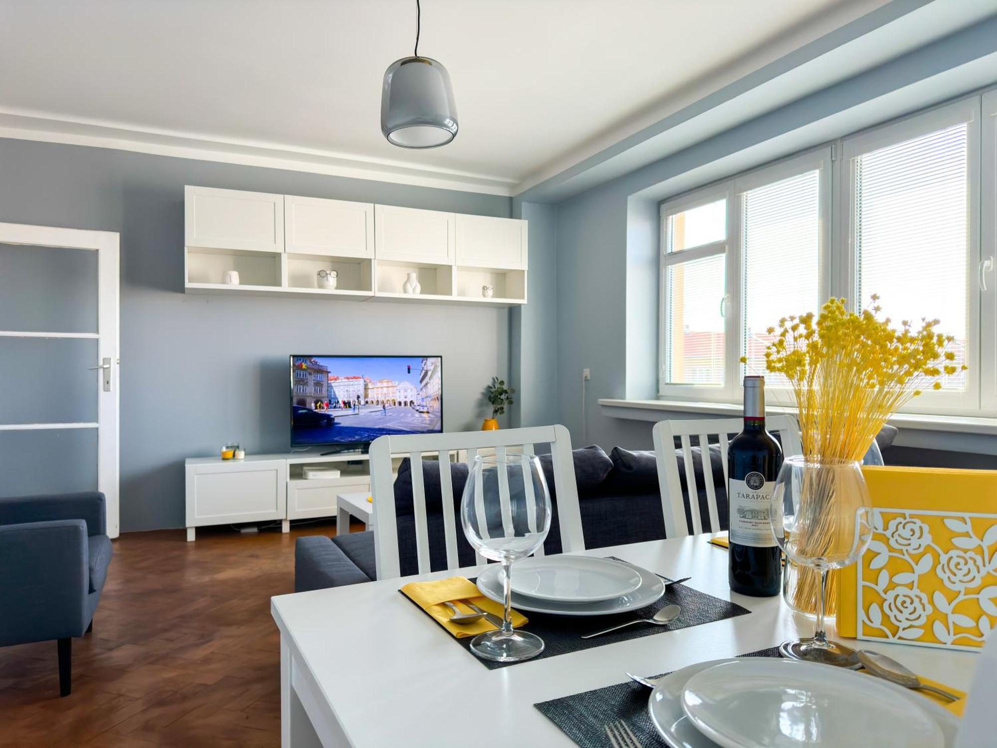 Eden Slavia Apartment Prague