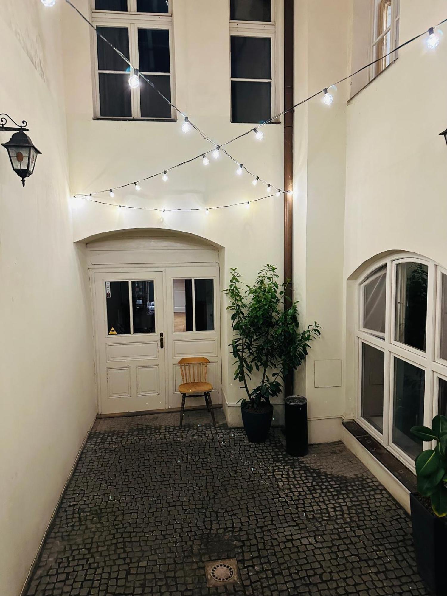 Small Luxury Palace Otel 4*