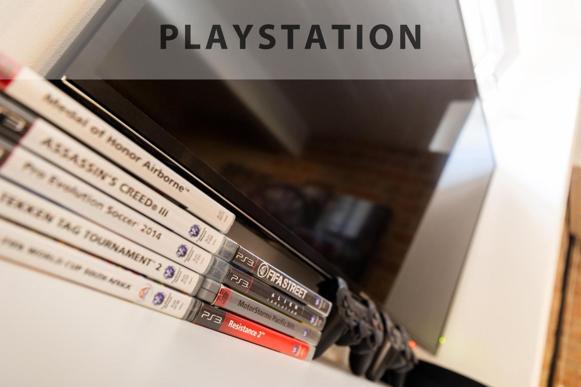 Plzenska 465 Free Parking & Ps3 Praga