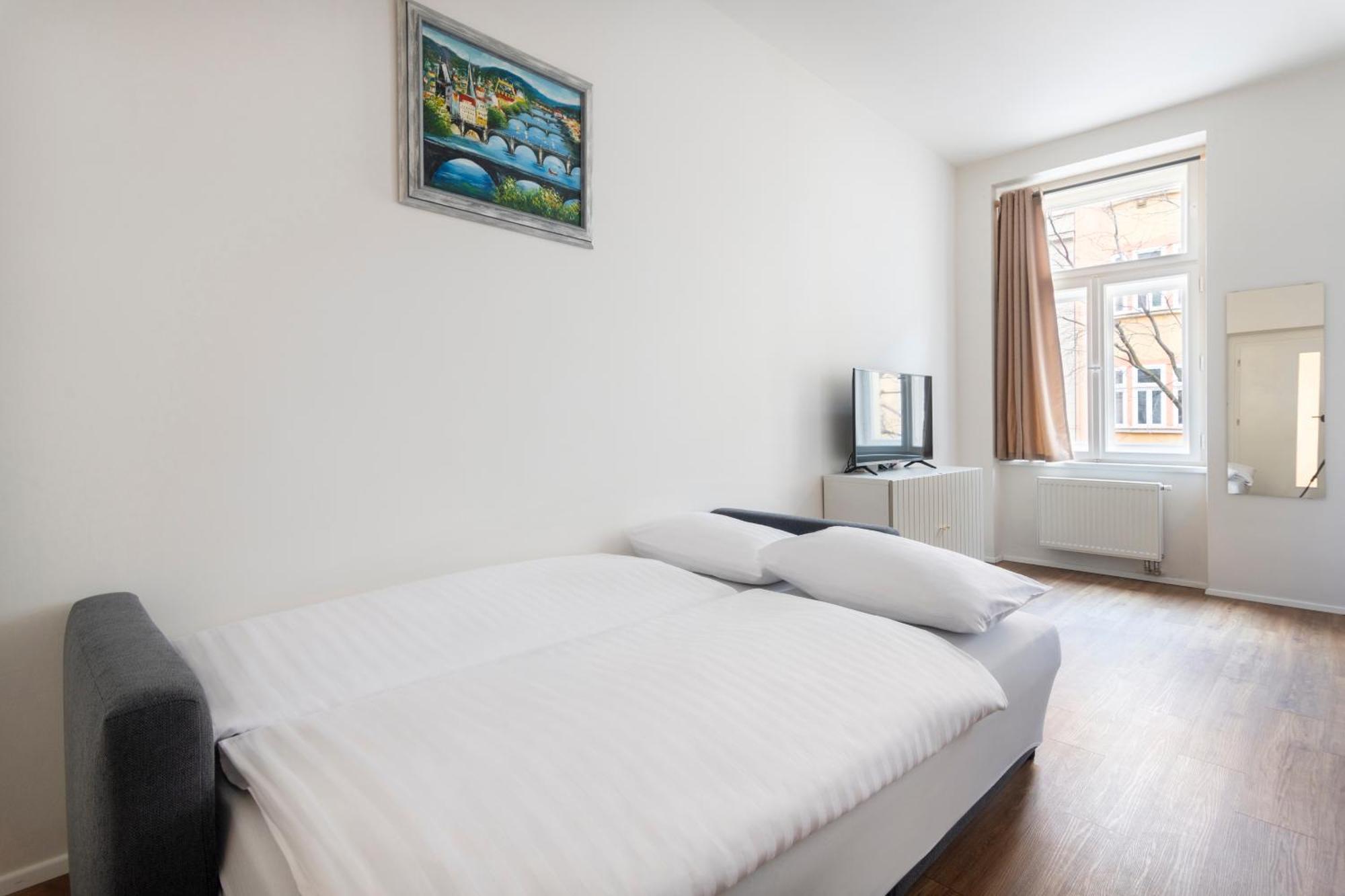 Tales Boutique By Dwellfort Apart Otel Prag