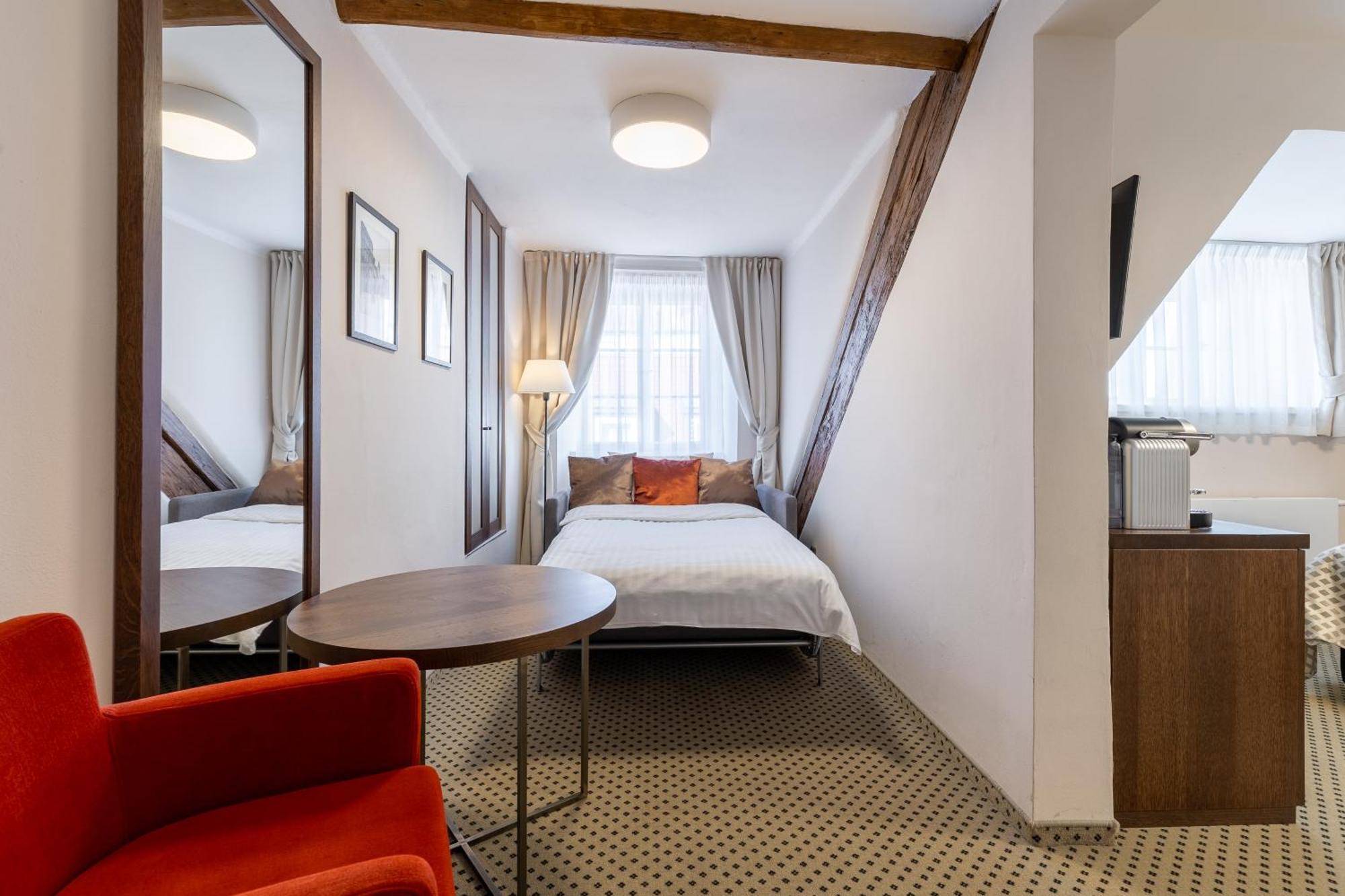 Otel Ikona 3*