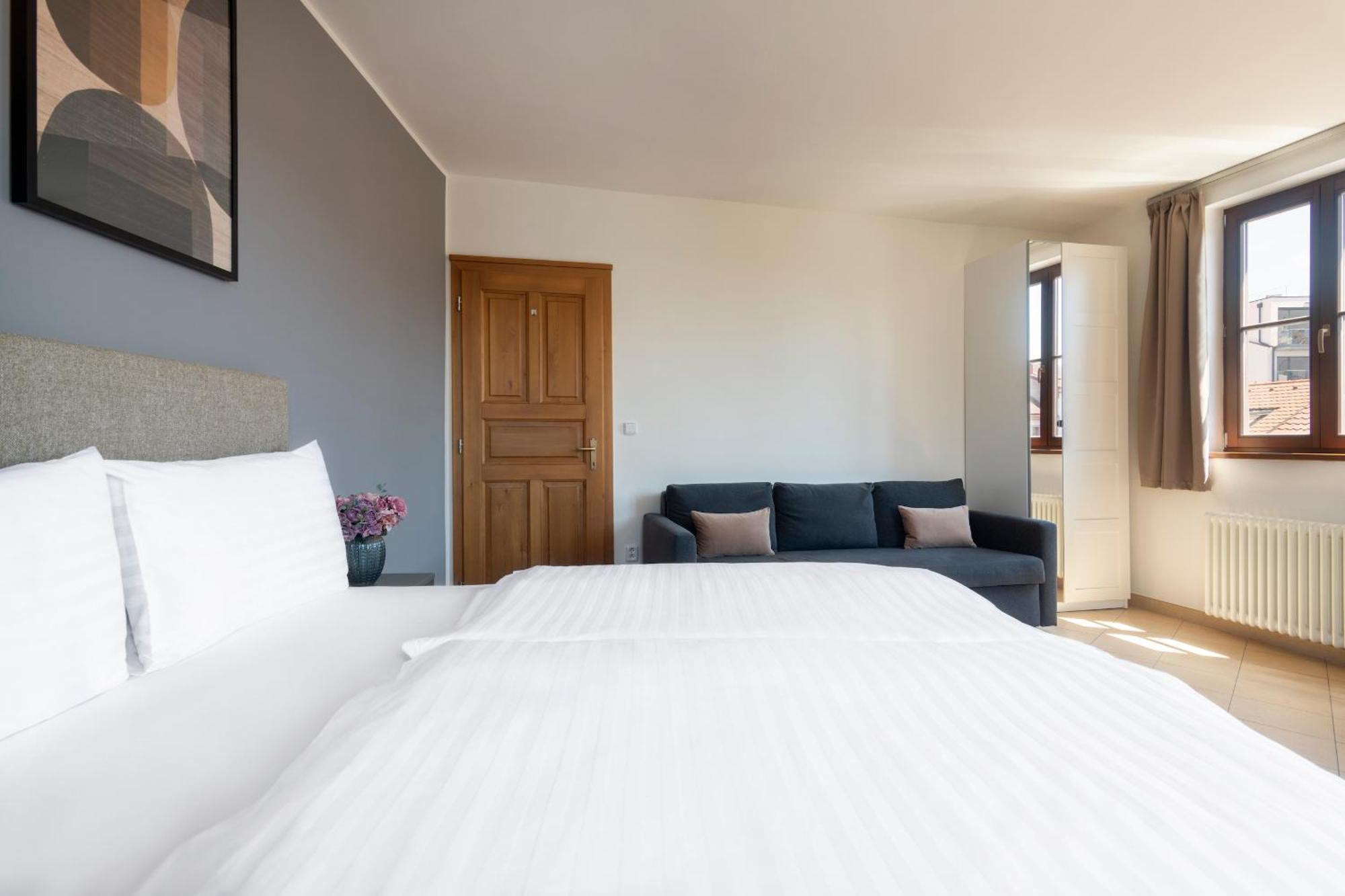 Bohemian Dreams And By Dwellfort Appart hôtel Prague