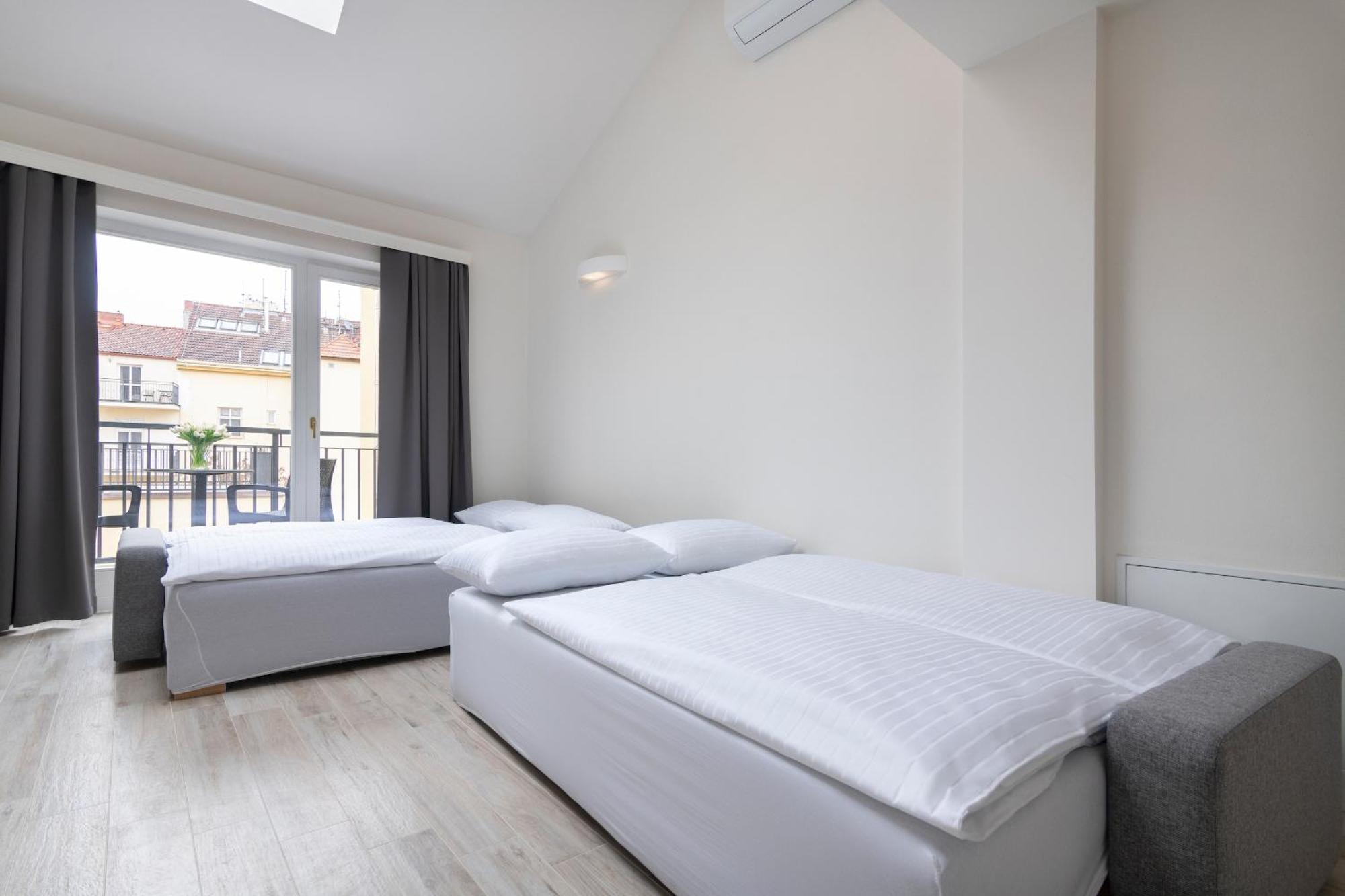 Aparthotel Kinsky Garden And By Dwellfort