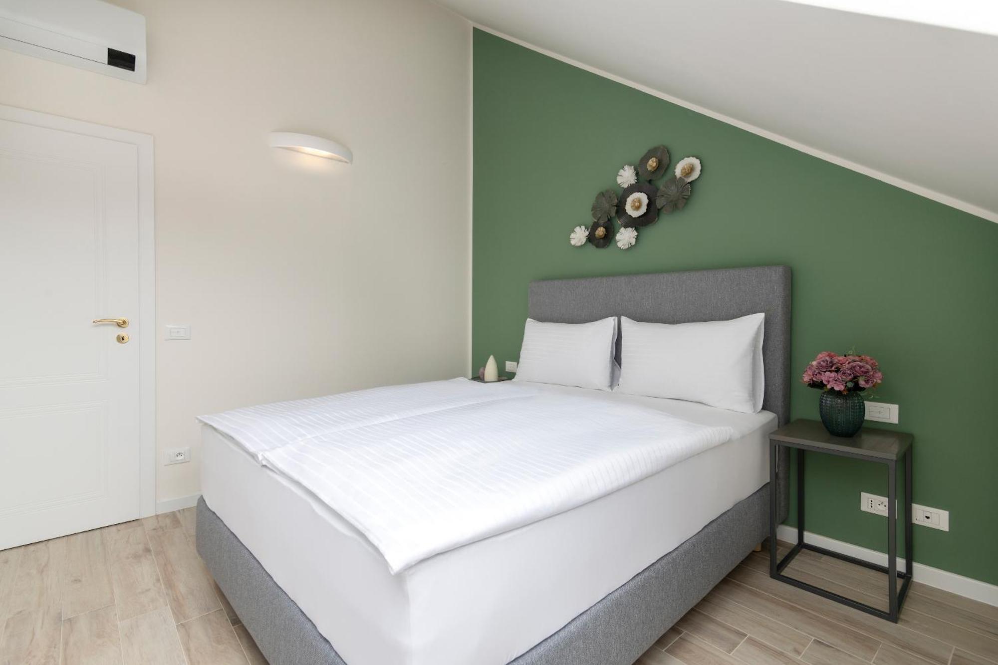 Aparthotel Kinsky Garden And By Dwellfort
