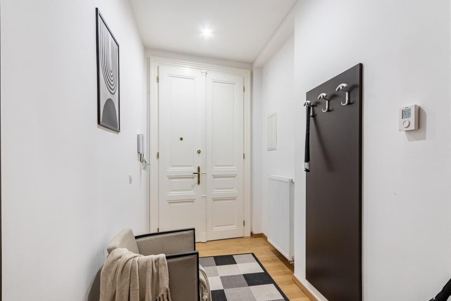Apartment Place Of Grace - 50 Meters From Dancing House Prague