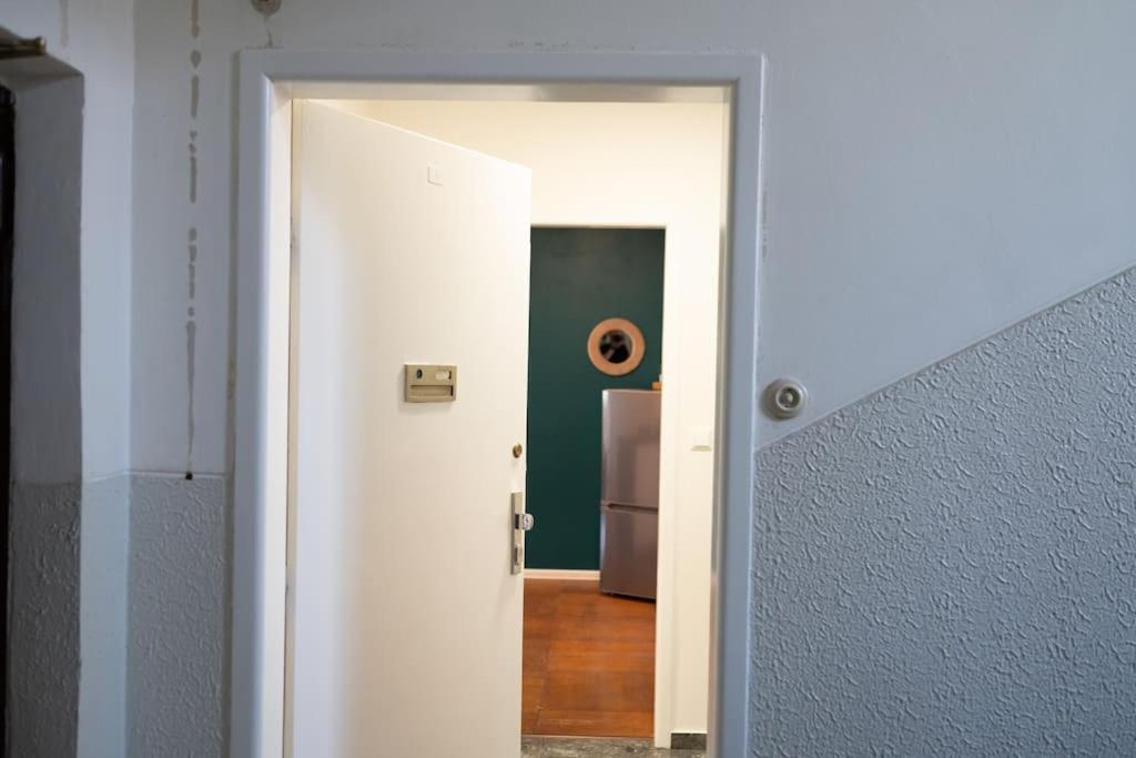 3b Bright Beautiful Newly Renovated 3br Praga