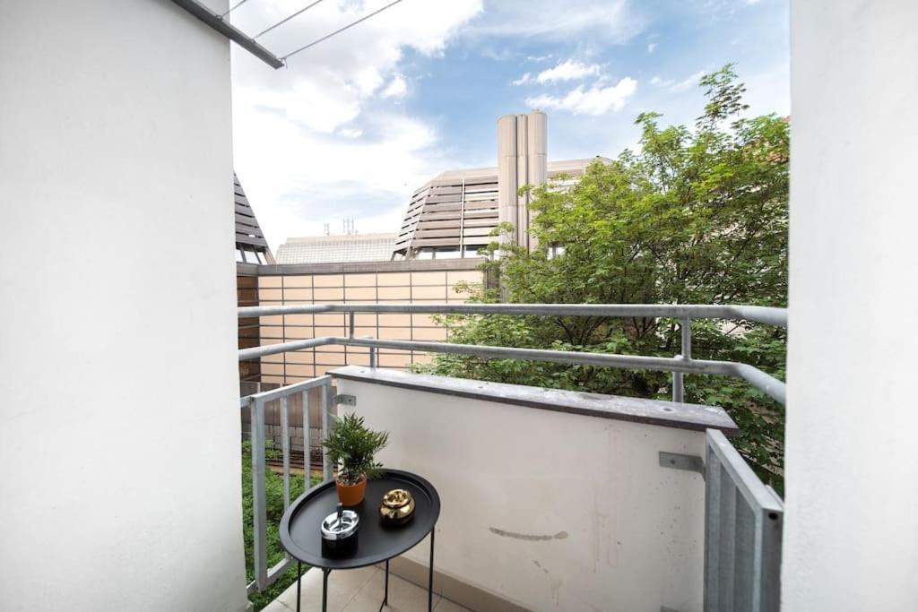 Apartamento 3b Bright Beautiful Newly Renovated 3br *