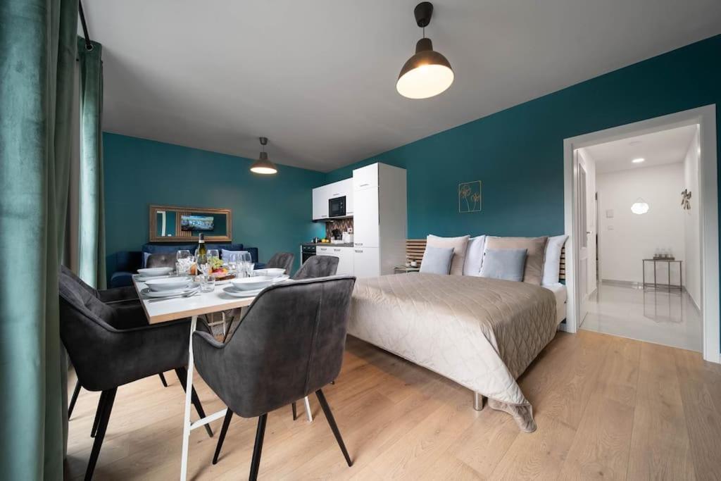 Apartment Cavallo Deluxe Xl Balcony City Center Prague