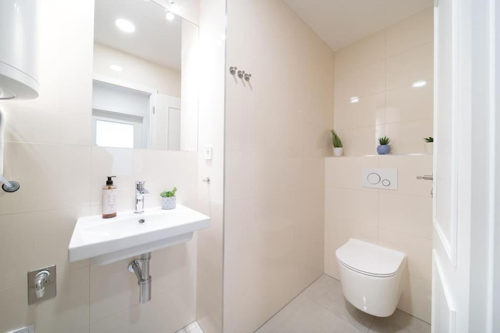 Cavallo Penthouse Xl Balcony City Center Appartement *