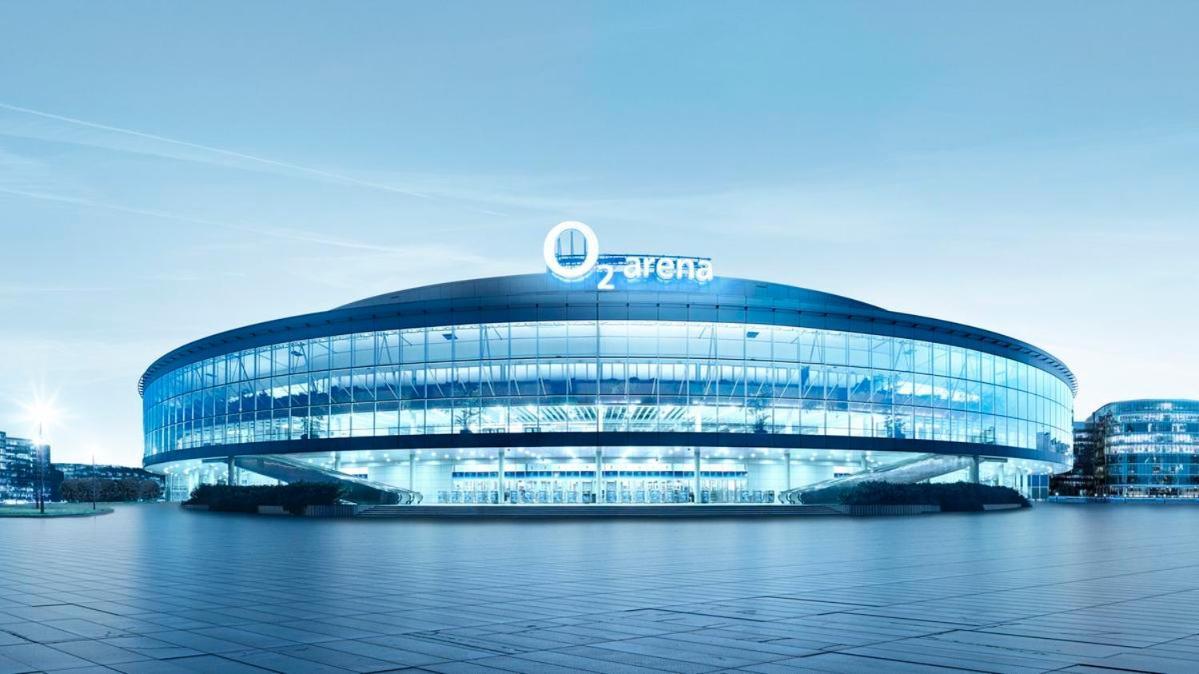 Daire - O2 Arena With Parking Prag