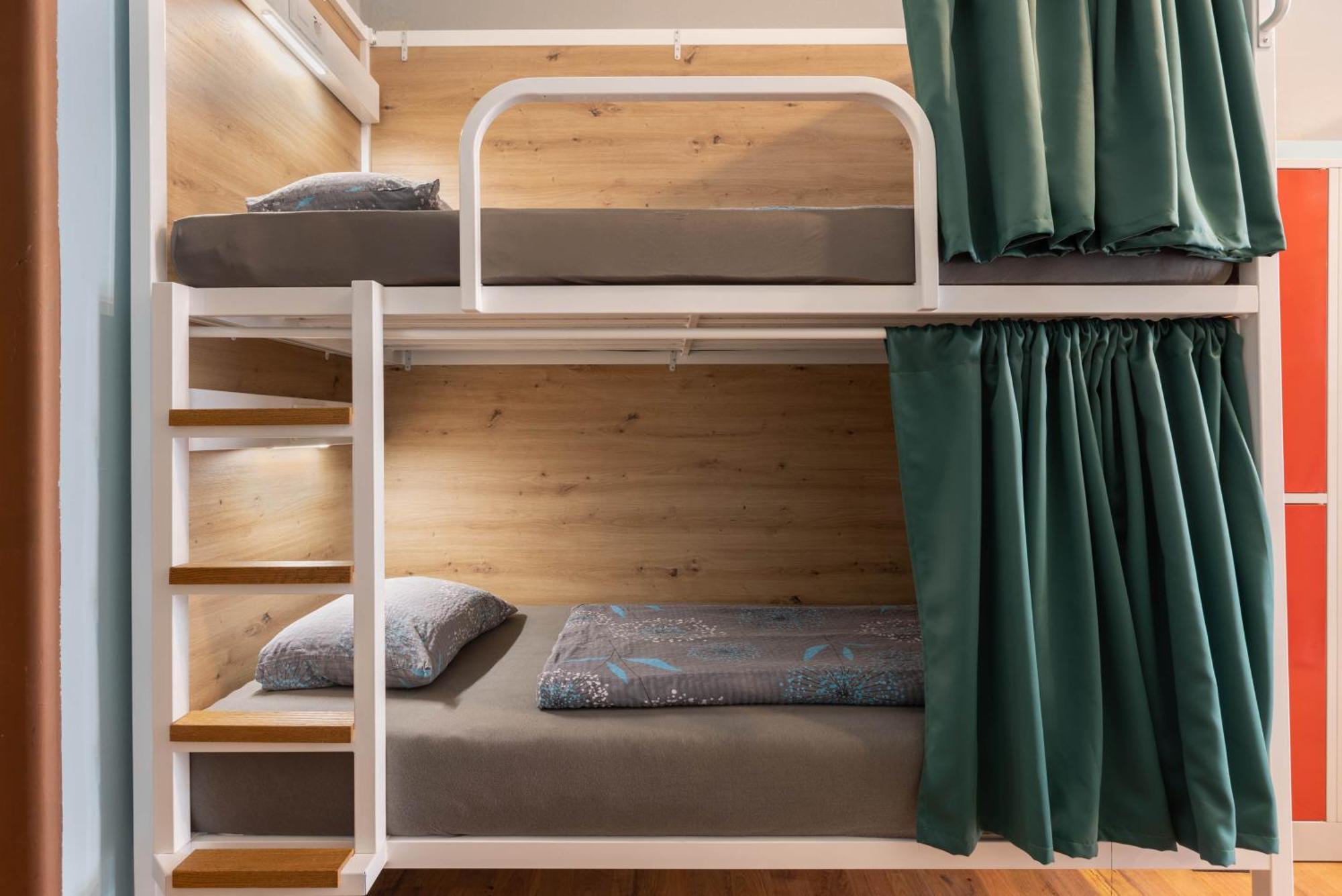 Hostel Elf Prague