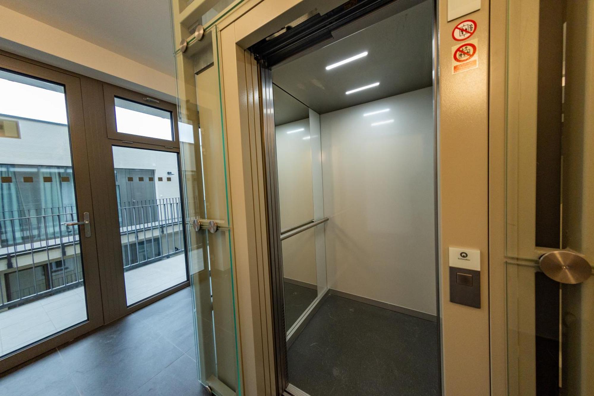 Appartement Lovely Apartment, Free Parking 1,55 Hight Prague