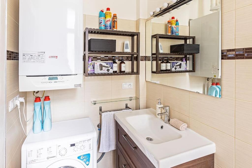 Apartment Unique Stylish - L3