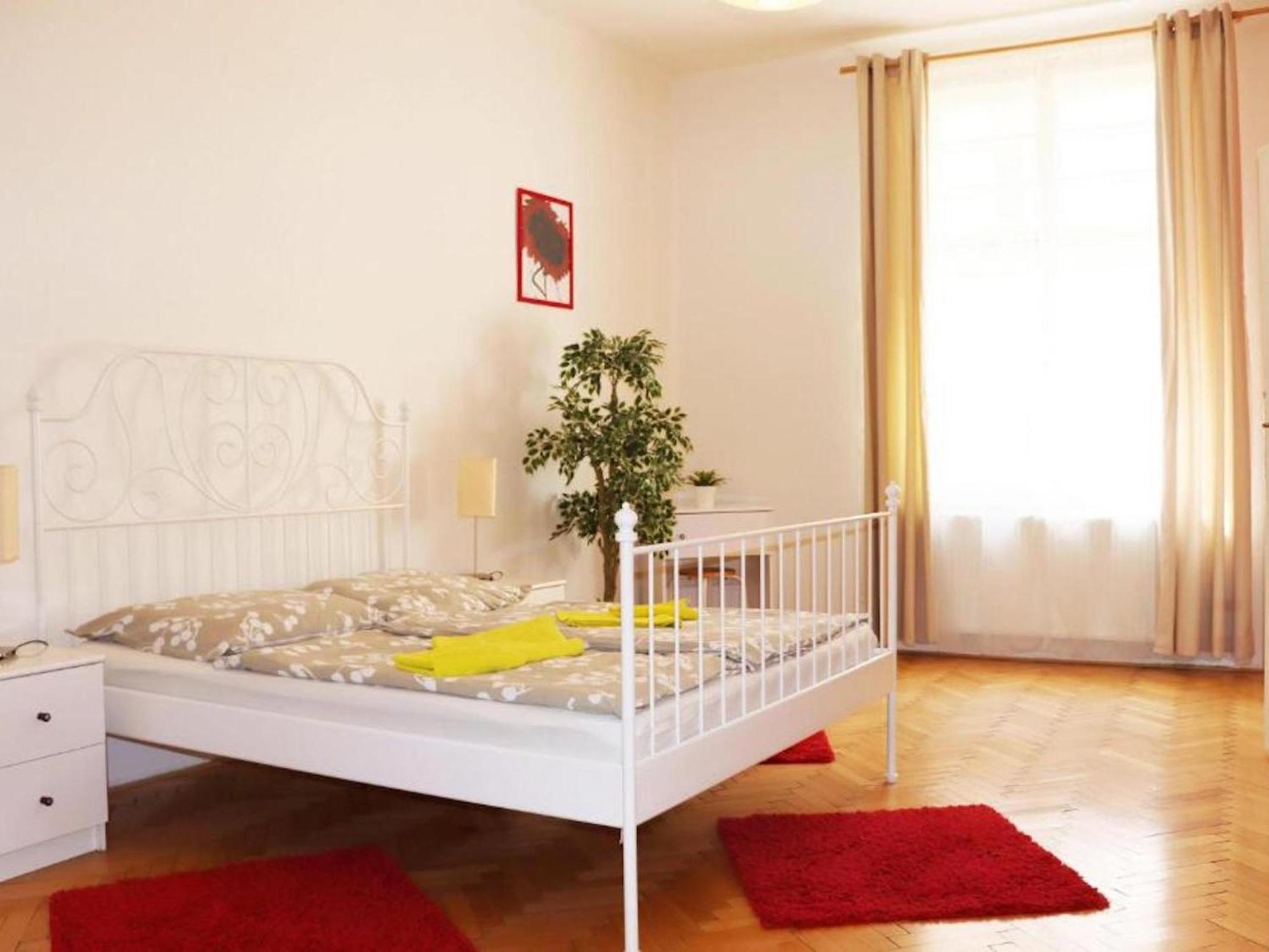 Daire Old Town Home-2 By Interhome *