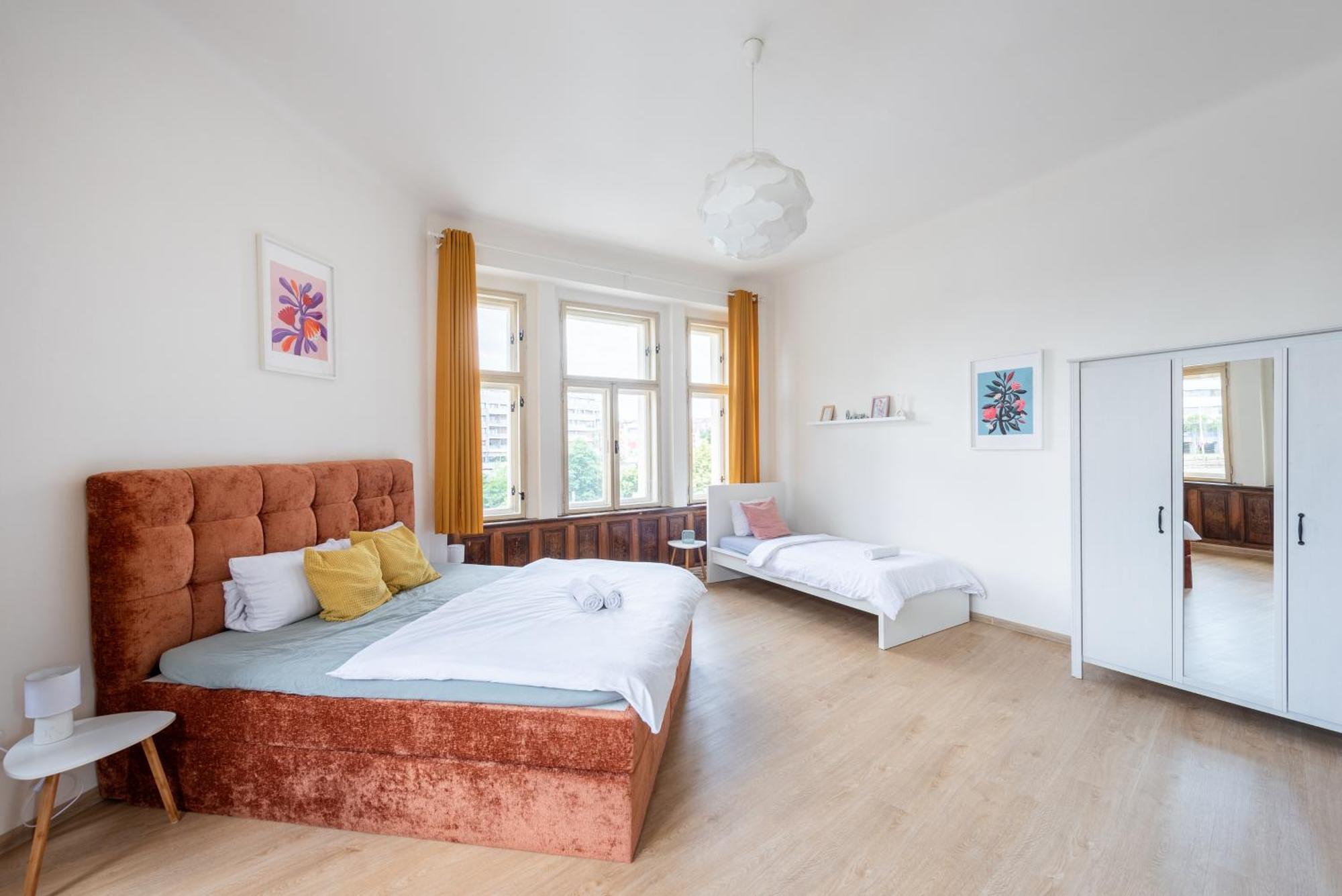 Aparthotel Tesnov Prag