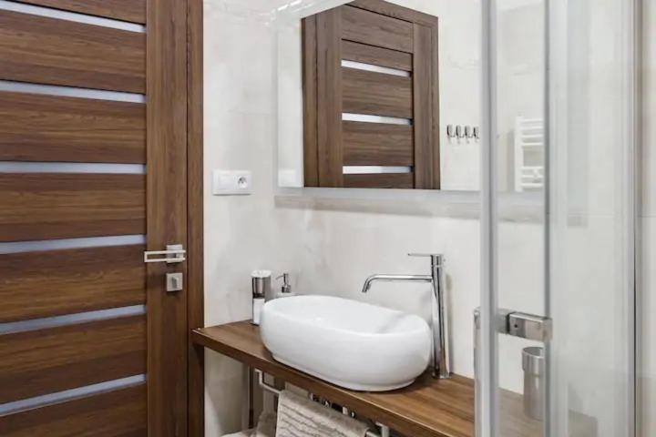 Luxury At Centre Anděl! * Prague