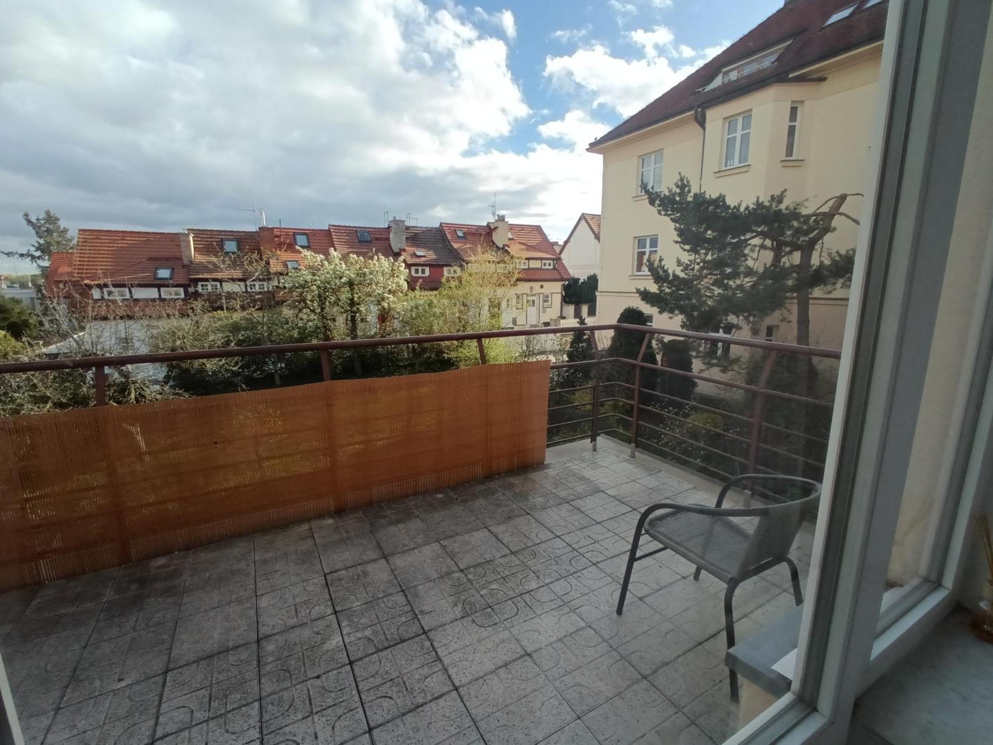 Malvazinky Apartment Prag