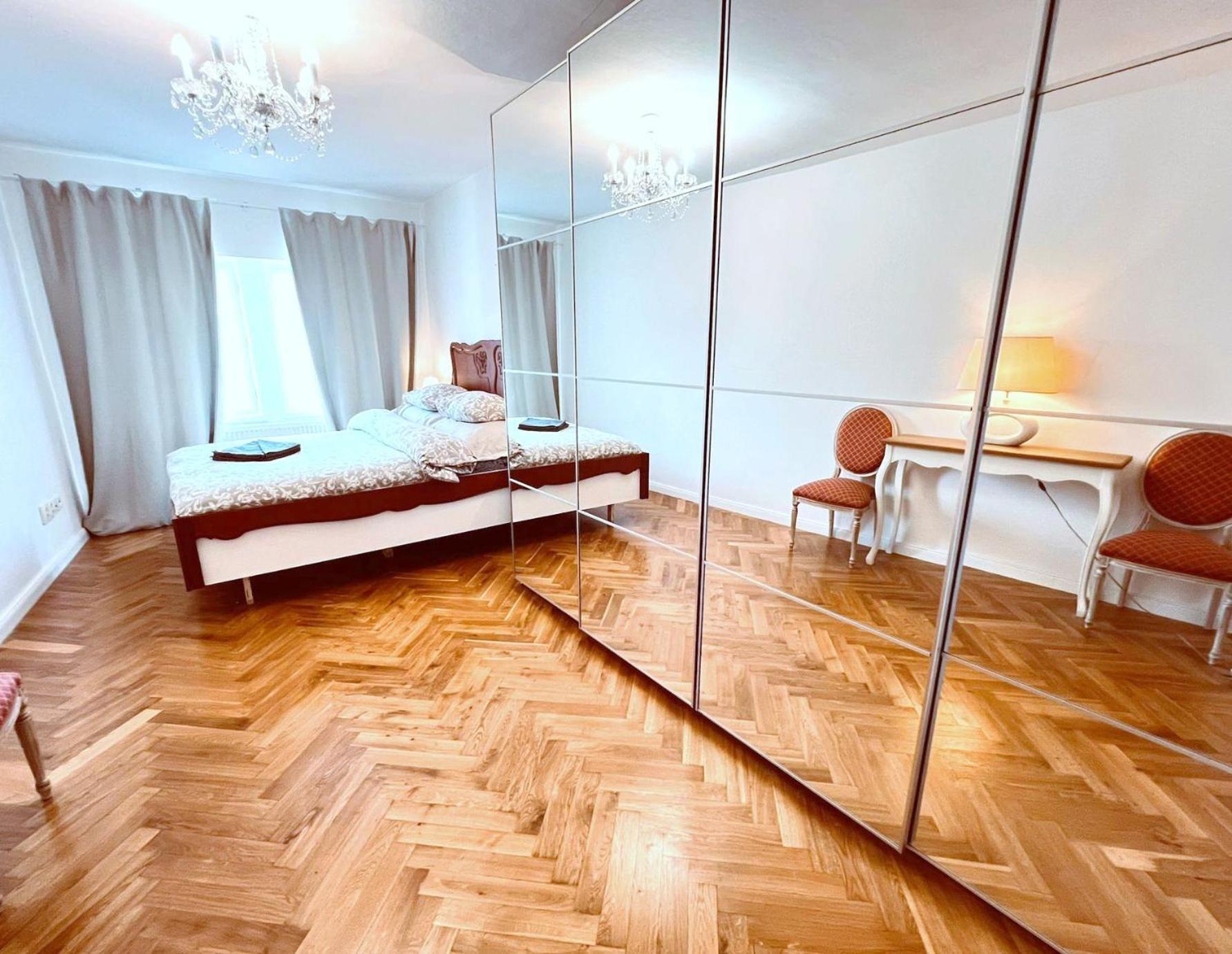 At The Blue Lion & Parking Assistance Prague