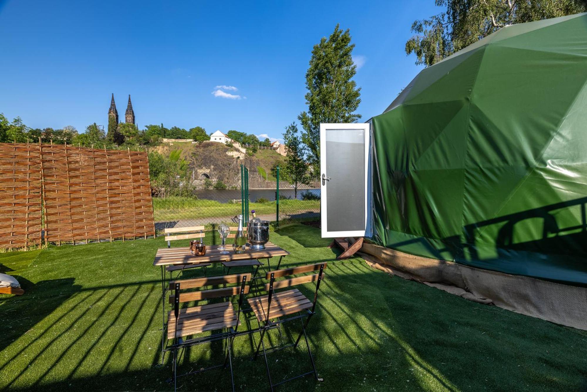 Glamping Escape To The Stars Under Skyline Tenda de luxo Praga