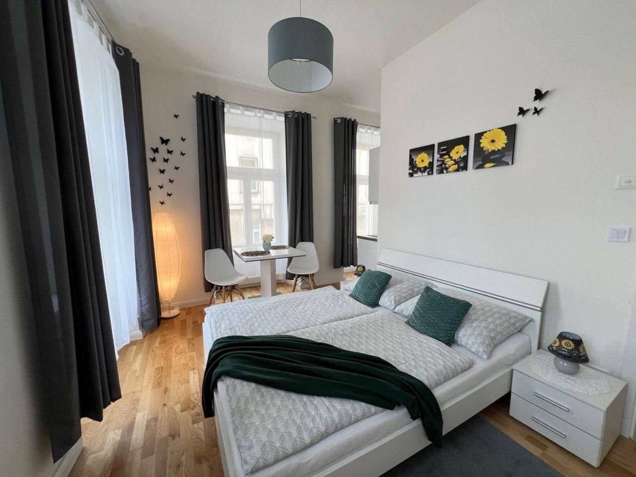 1 Florenc Hlavni Mesto Romantic Appartement Prague
