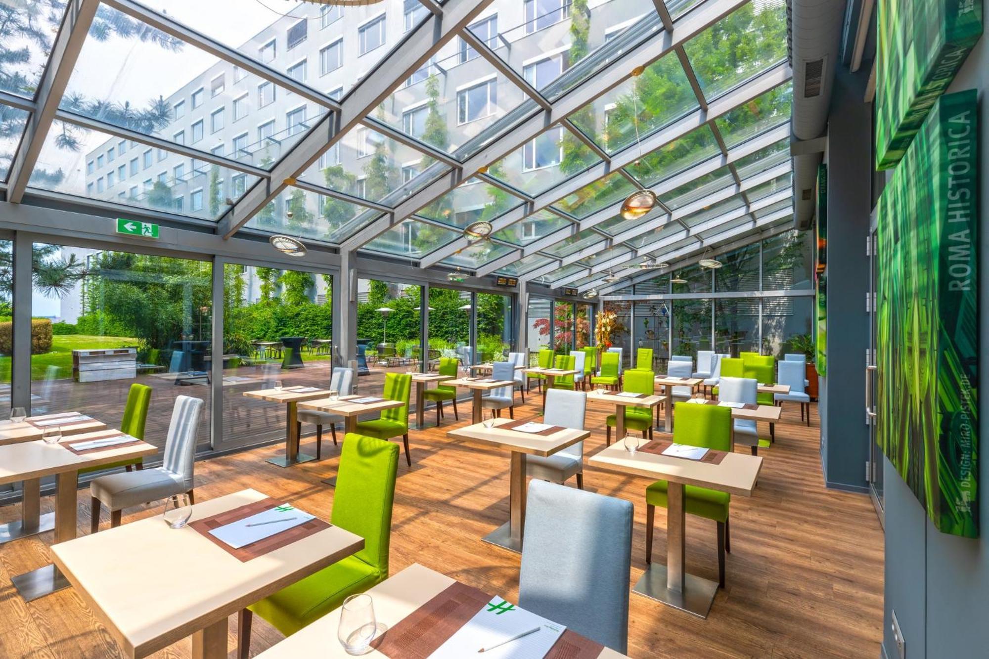 By Ihg 4* Prague
