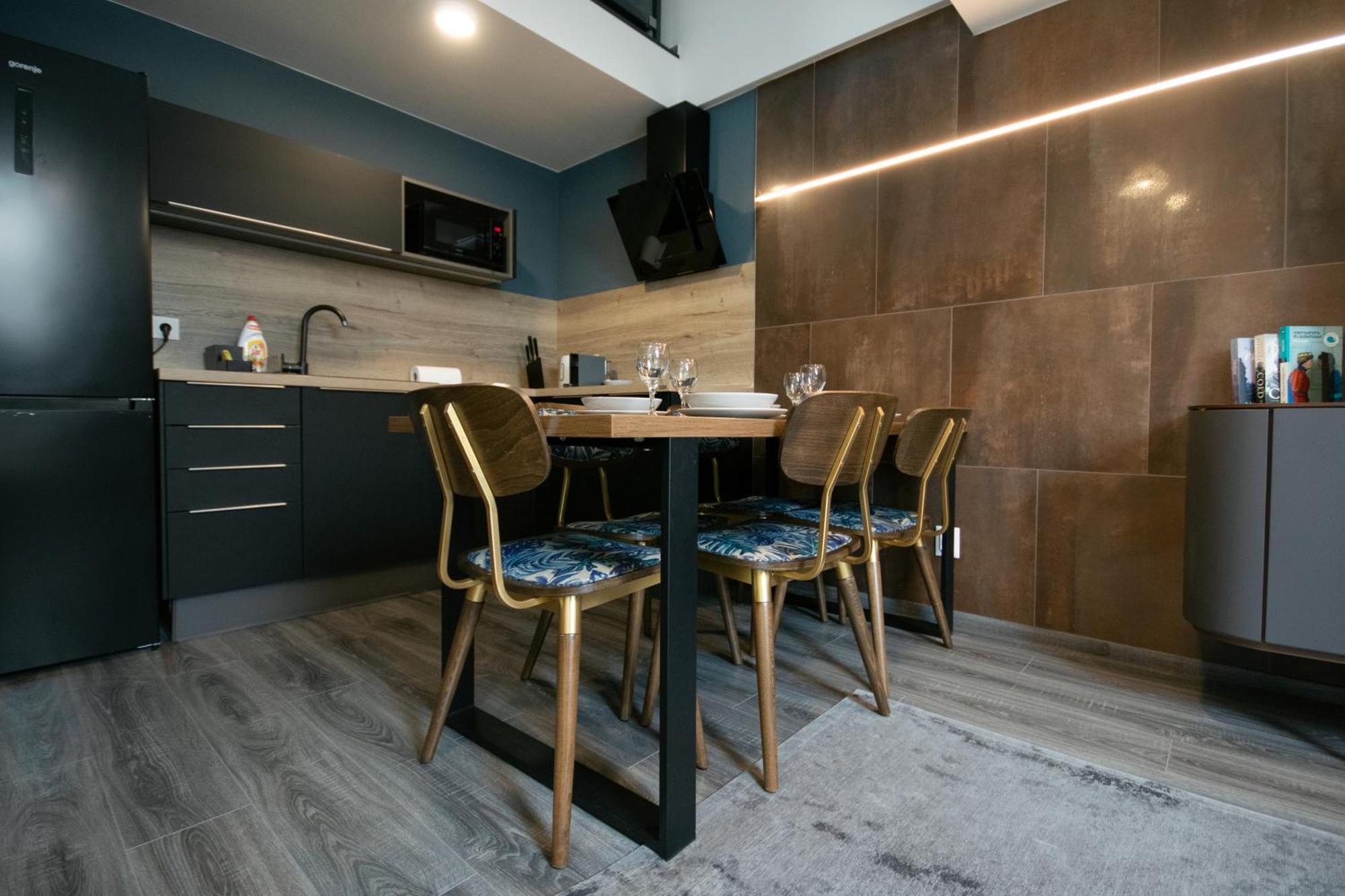 Coru House