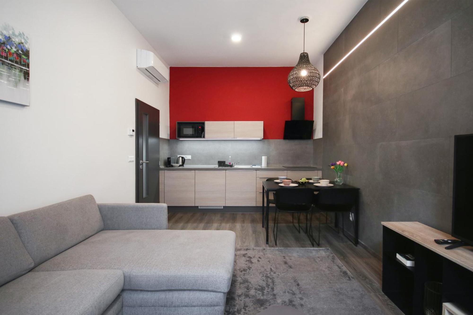 Coru House Apartment *