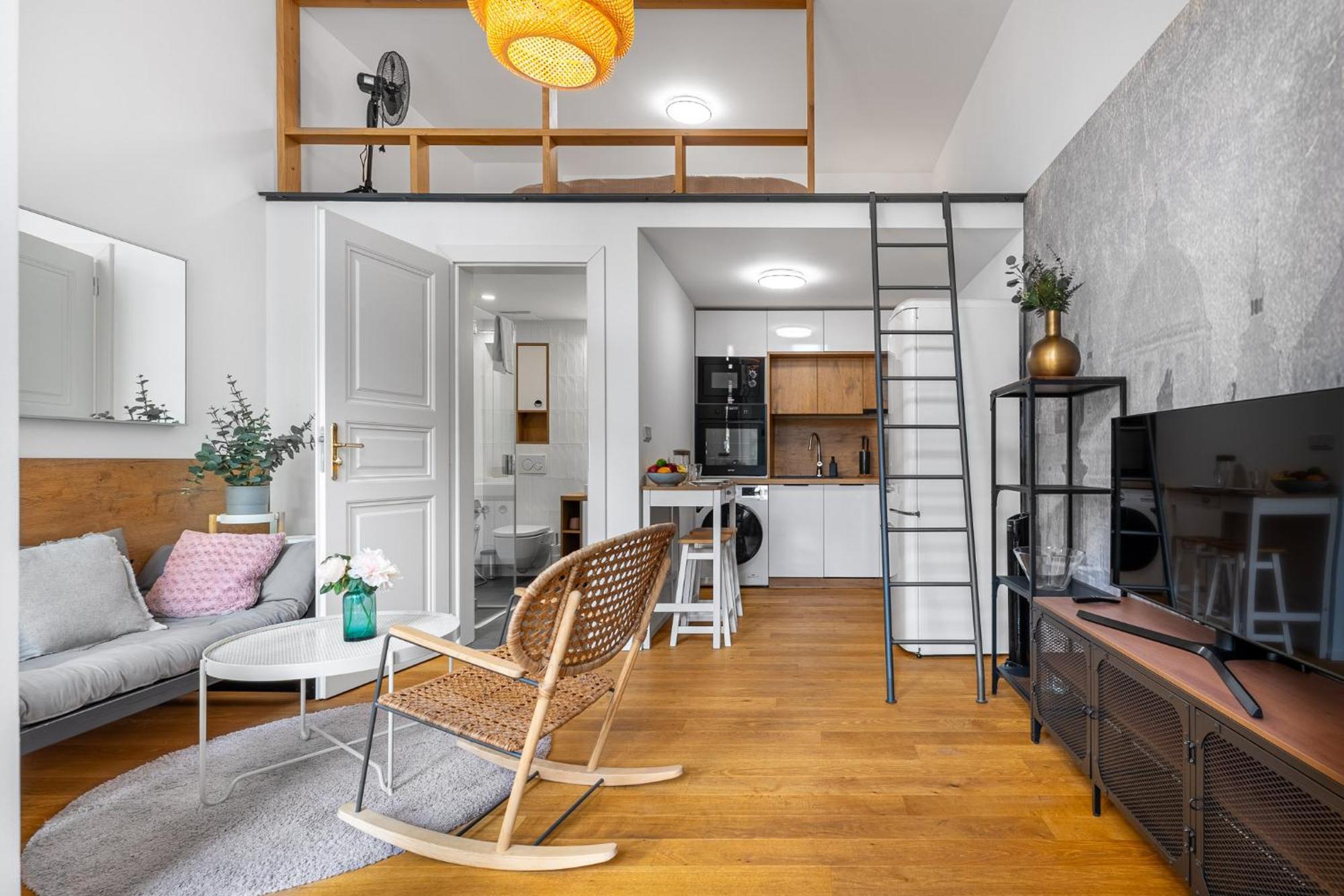 Elegant Located In The Centre Of * Prag