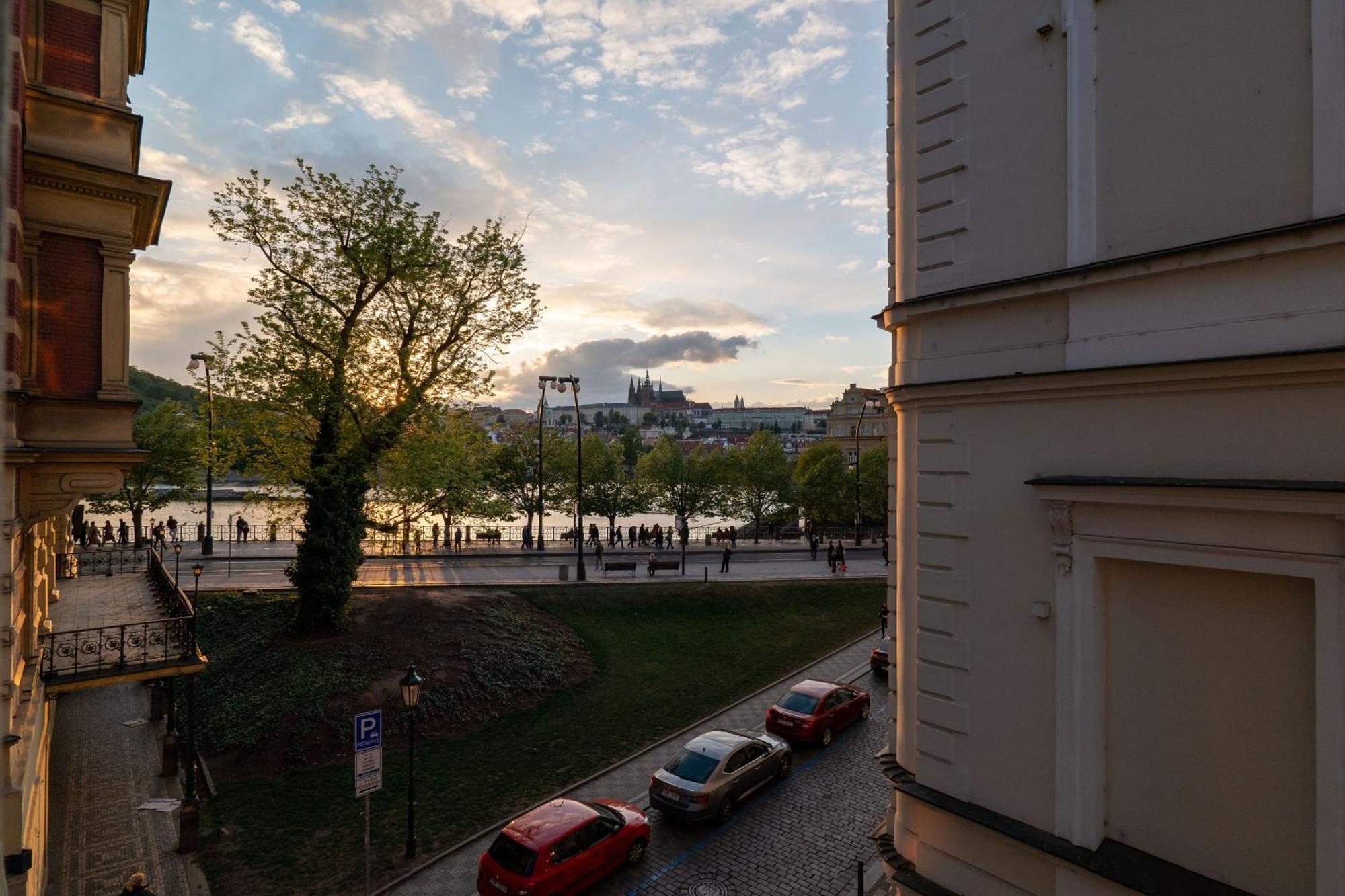 Apartment Naprstek Castle View *