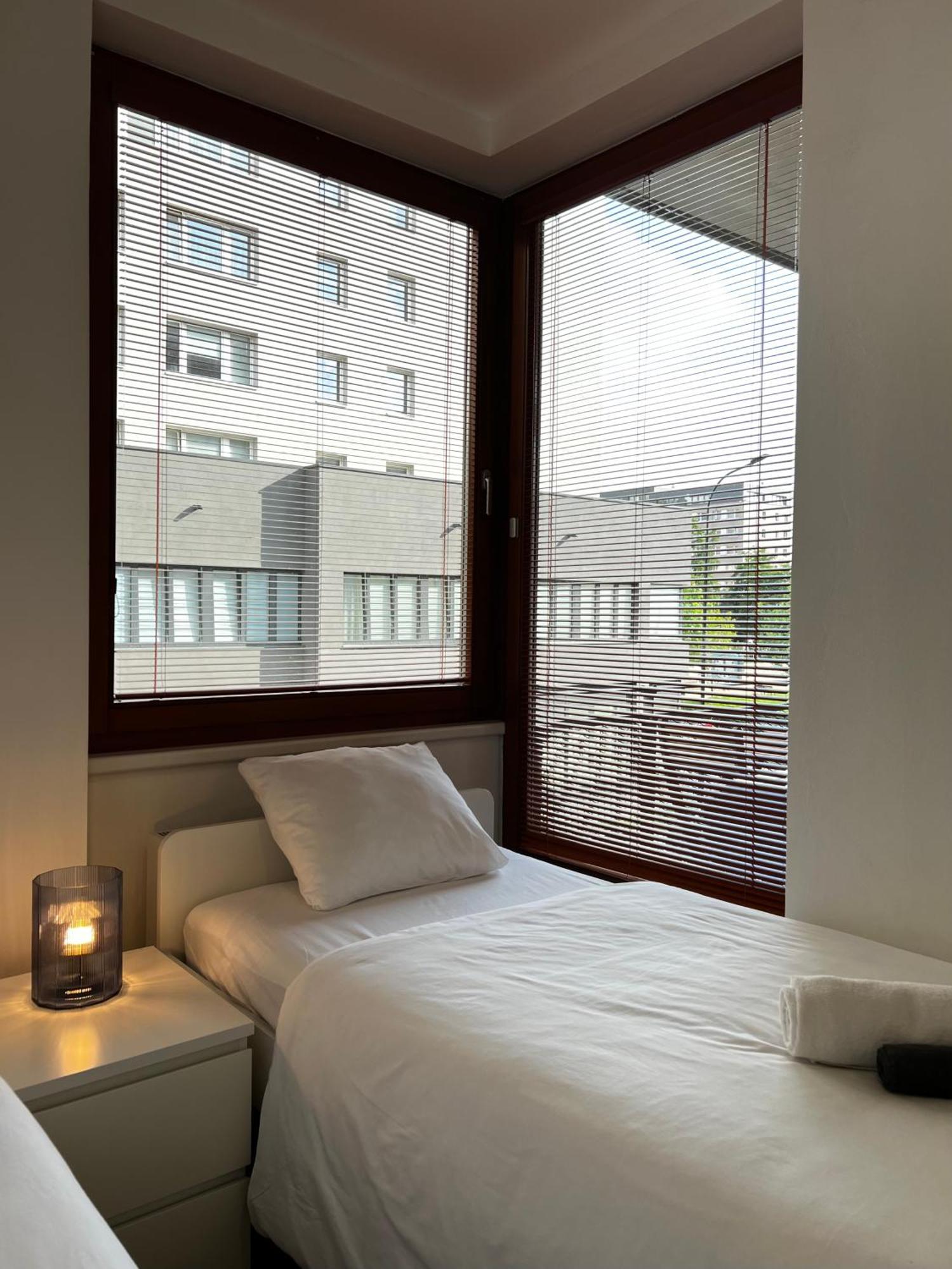 A New Apartment, Free Parking, Close To The Center * Prague