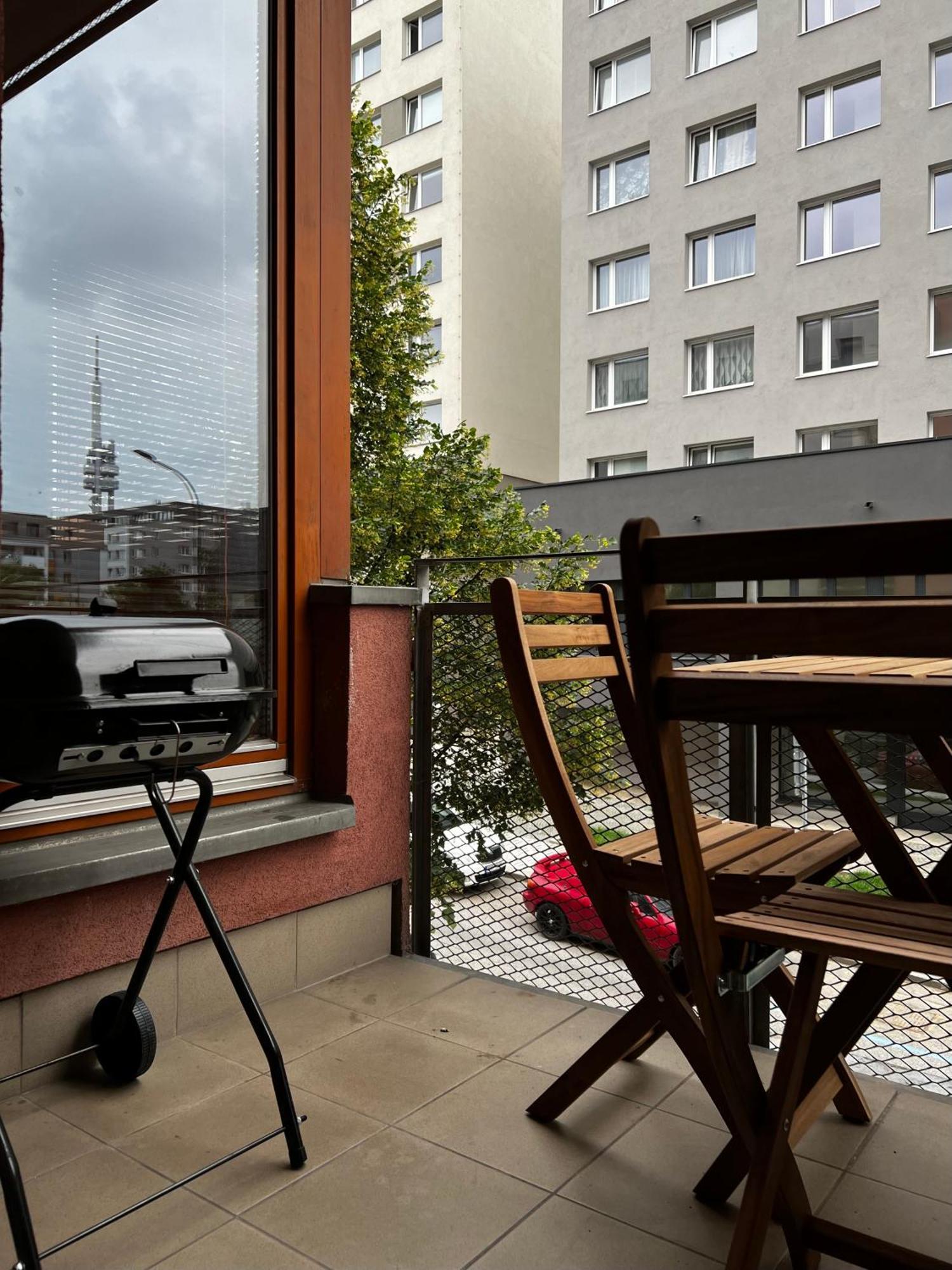Apartment A New Apartment, Free Parking, Close To The Center Prague
