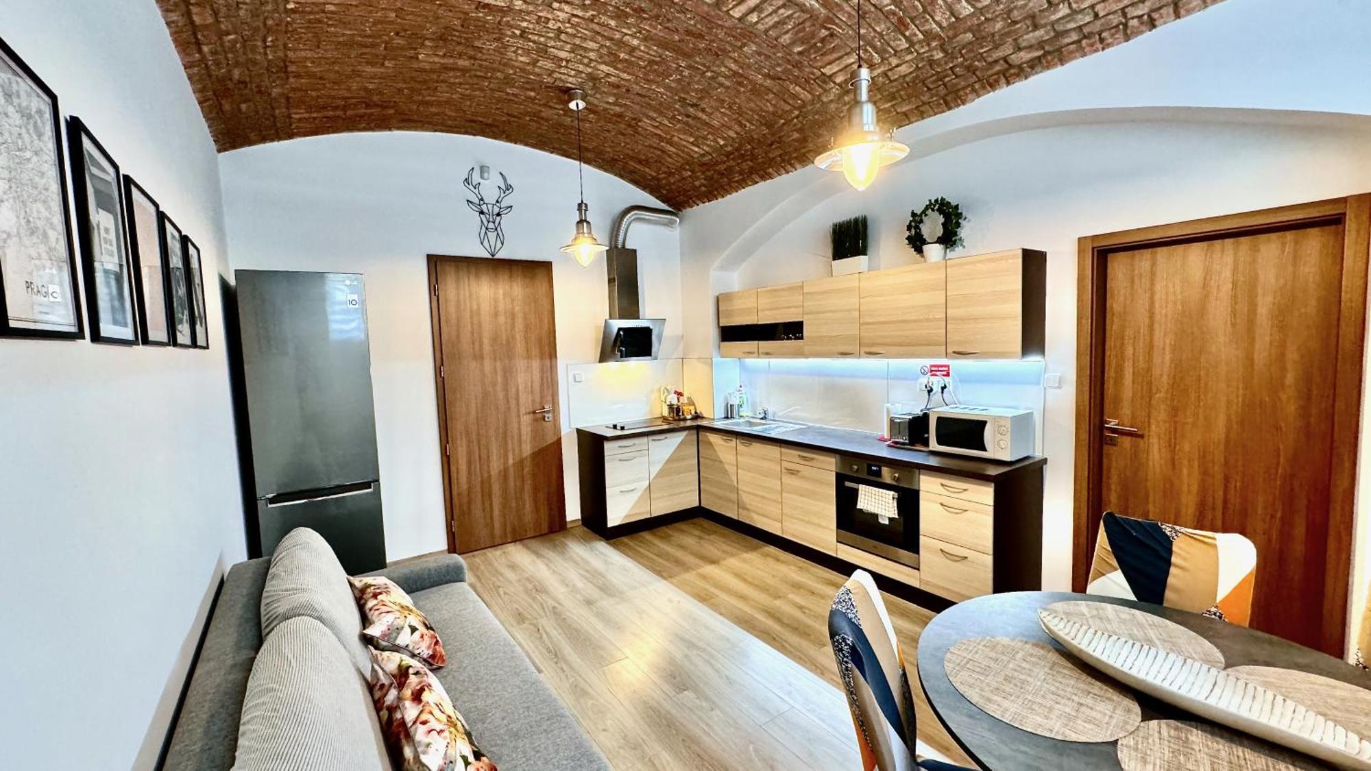 Apartment Dobrovskeho 30 *