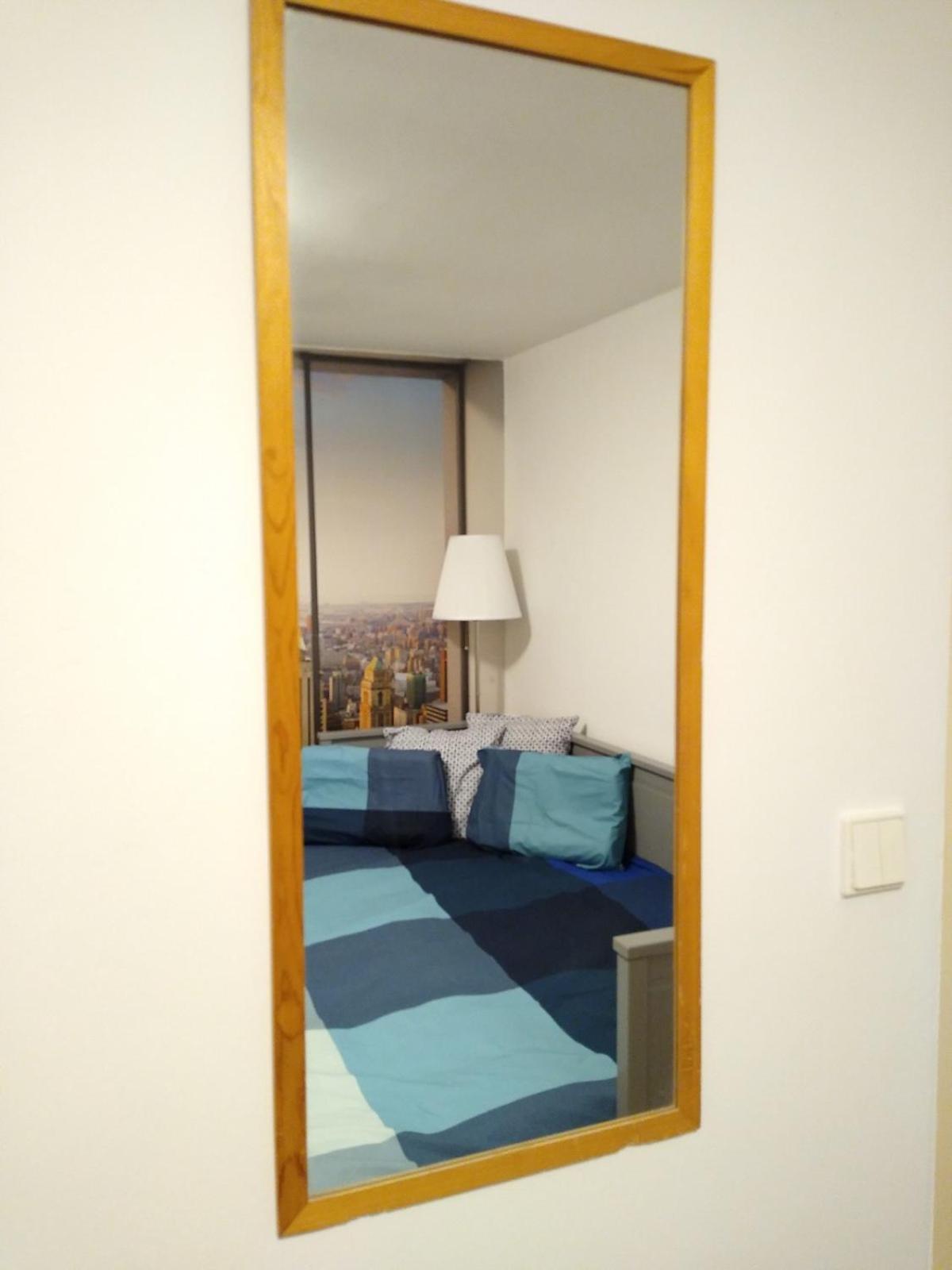 Apartment Basic Underground Next To The Center - Tram Line, Cool Local Area Prag