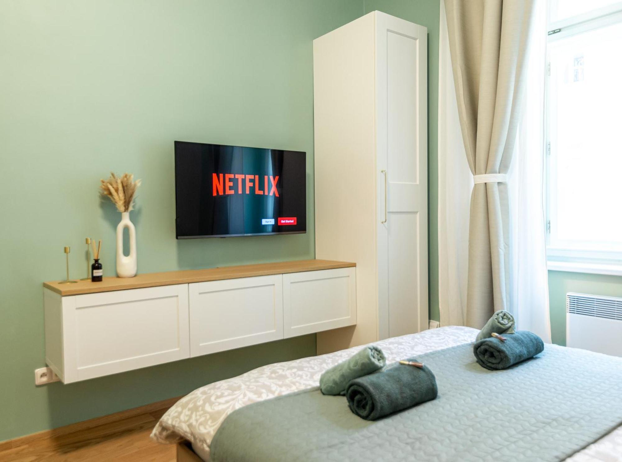 Apartamento Modern & Spacious Near The Old Town