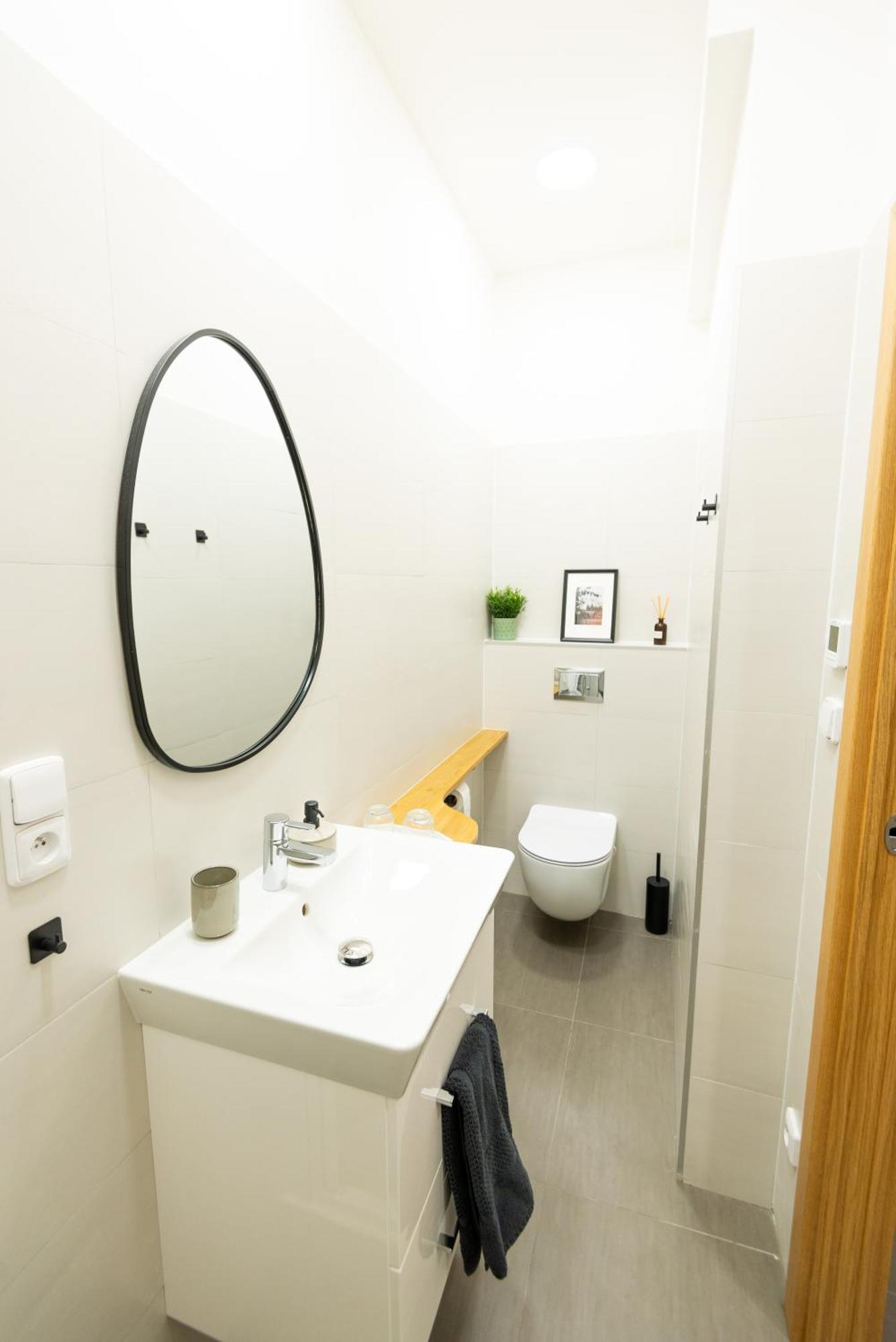 Apartamento Modern & Spacious Near The Old Town Praga