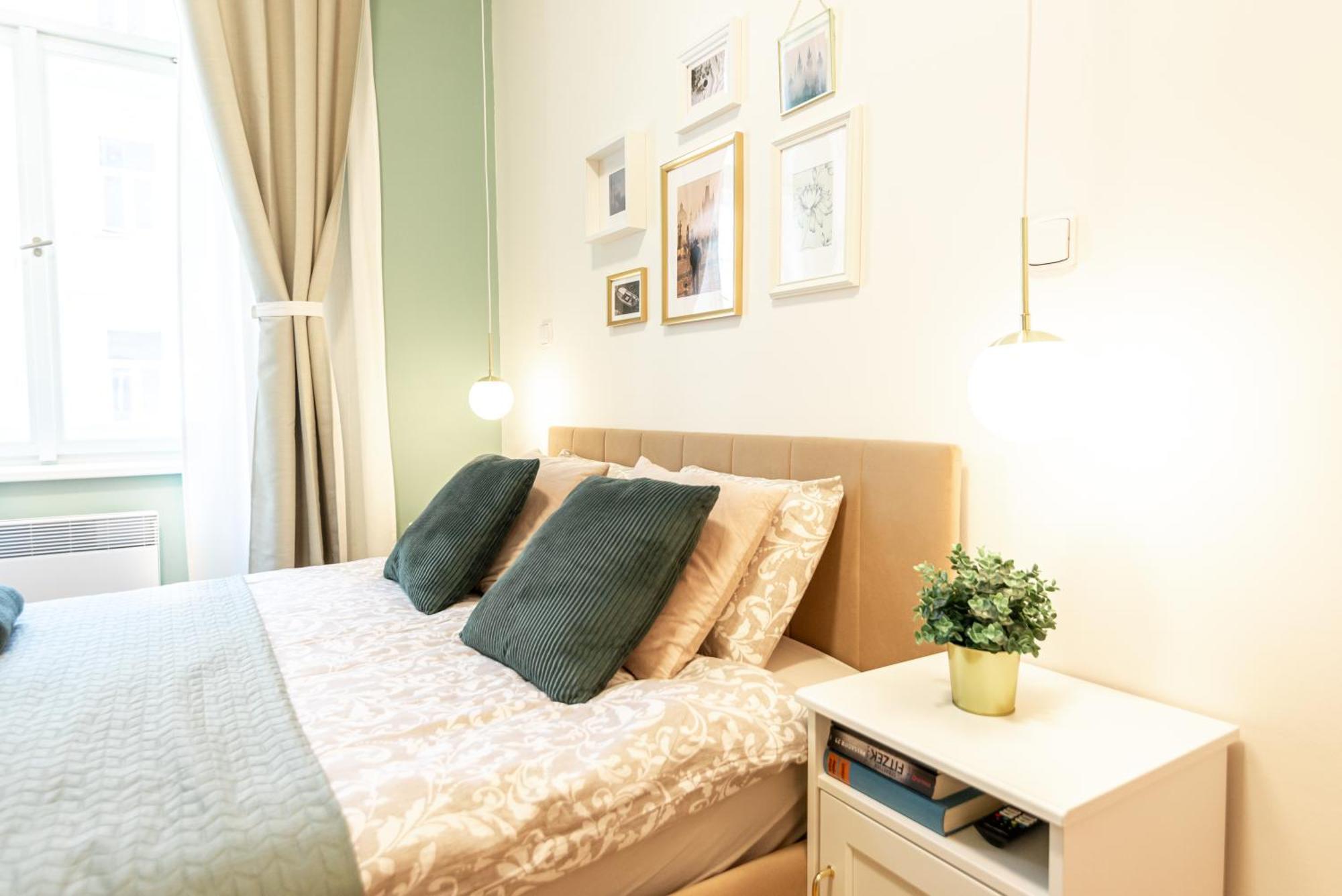 Modern & Spacious Near The Old Town Apartamento Praga