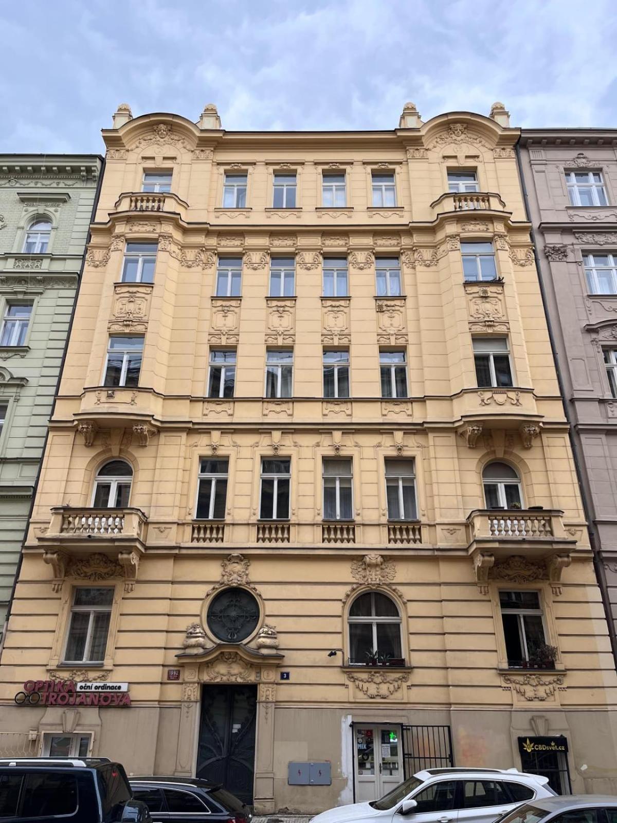 Comfortable And Cosy A Few Steps From Dancing House And Naplavka Dance Apartment *