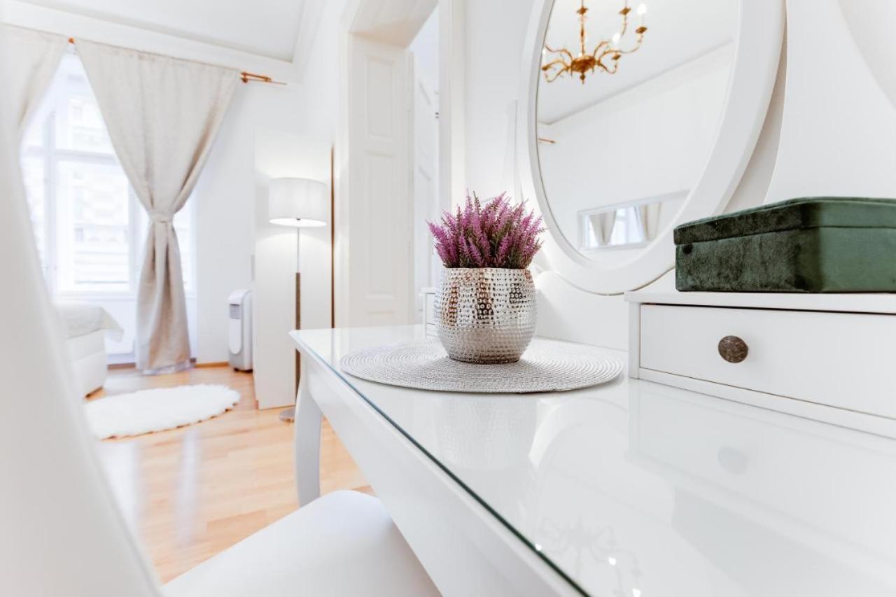 Apartment Wenceslas Square Royal Prague