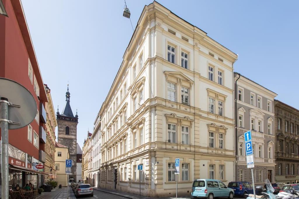Wenceslas Square Royal * Prague