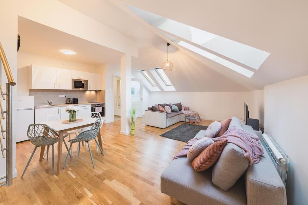 Royal Loft 110m2 Prague