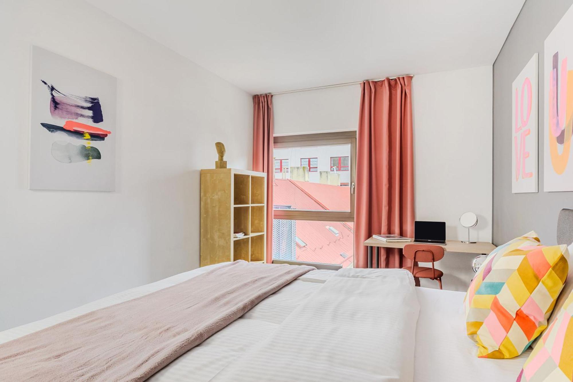 Apartments With Large Balcony, Parking Prague * Prague