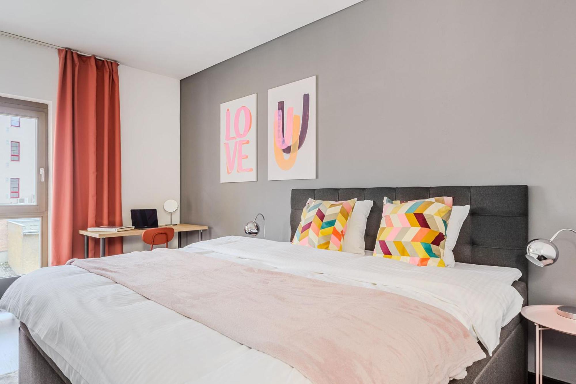 Apartments With Large Balcony, Parking Prague Apartment Prague