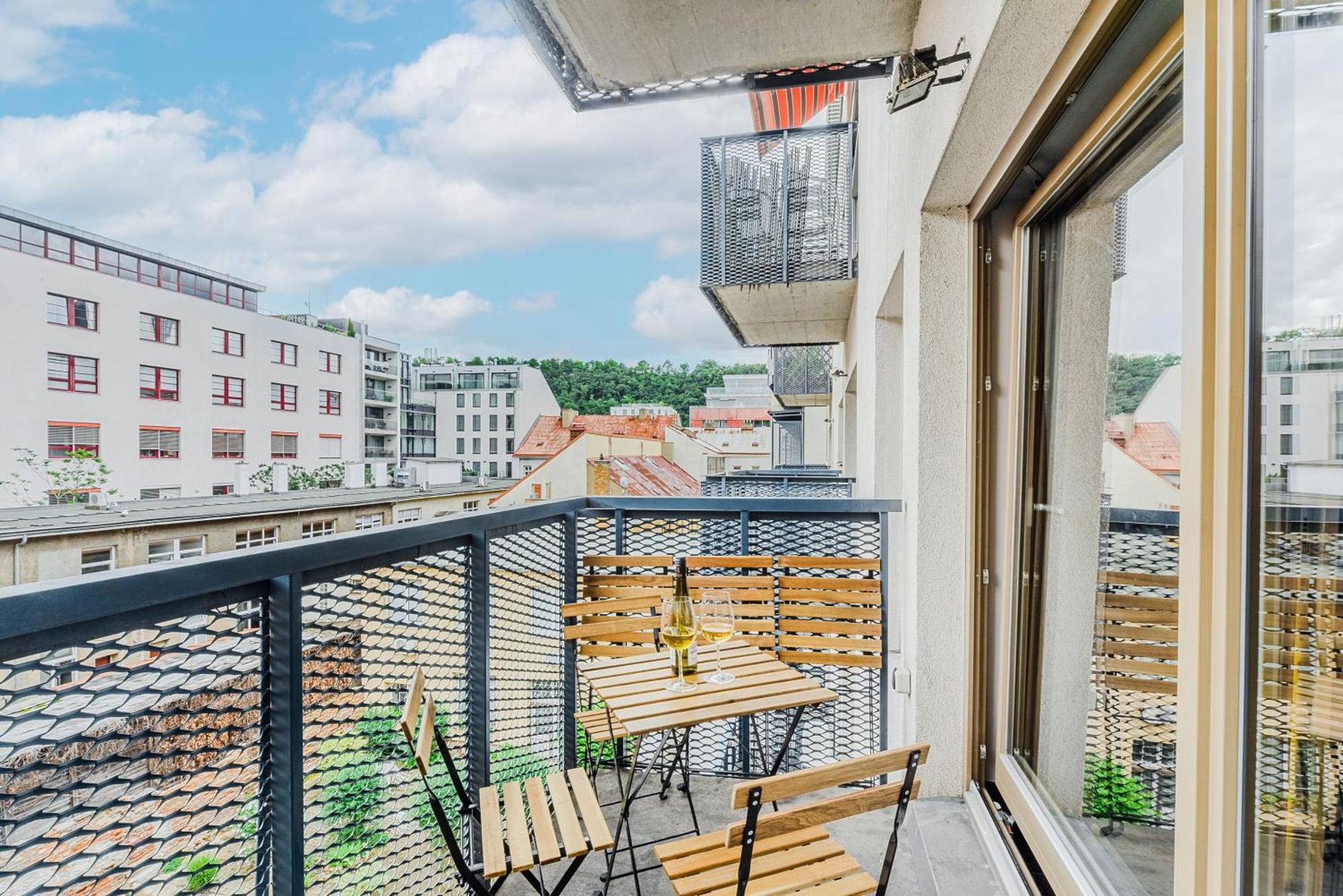 Apartments With Large Balcony, Parking Prague