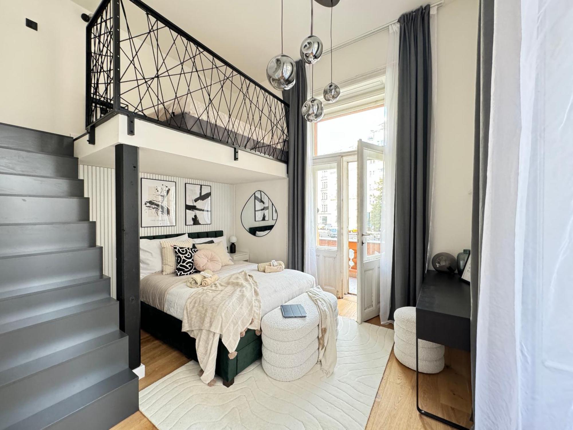 Apartment Modern High Ceiling Loft With Terrace Apartment, Prague