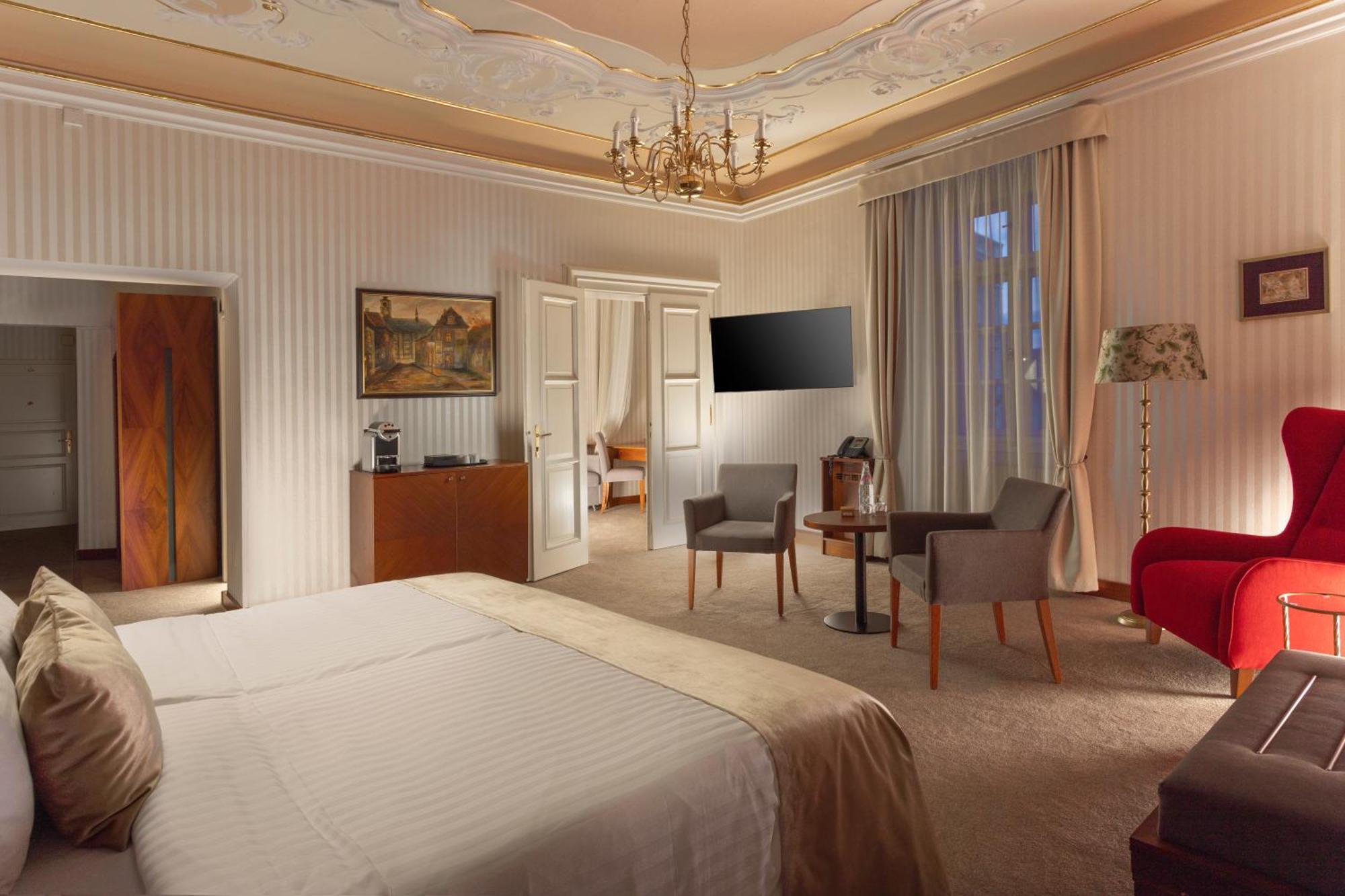 Pod Vezi 4* Prag