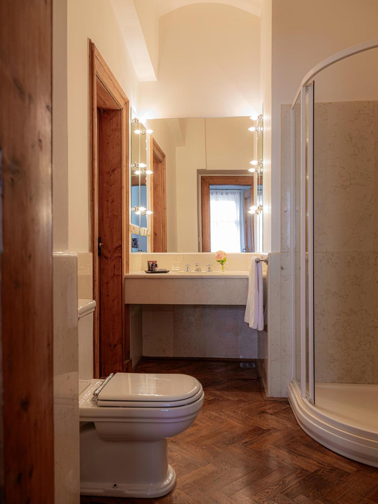 Luxury Palais Des Arts Prague